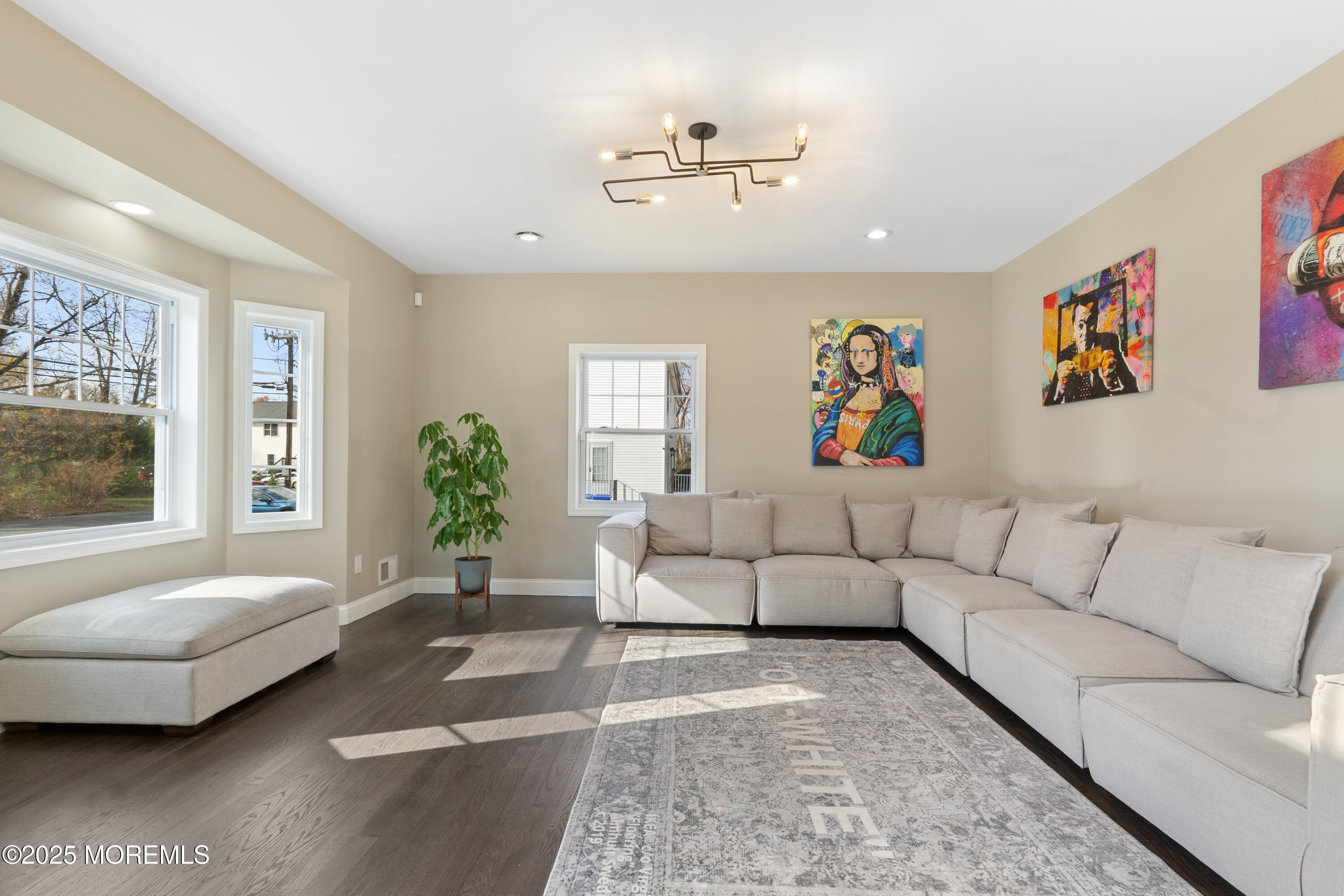 1515 Sherwood Boulevard