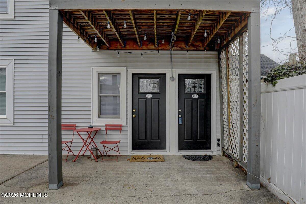 21 Washington Street D