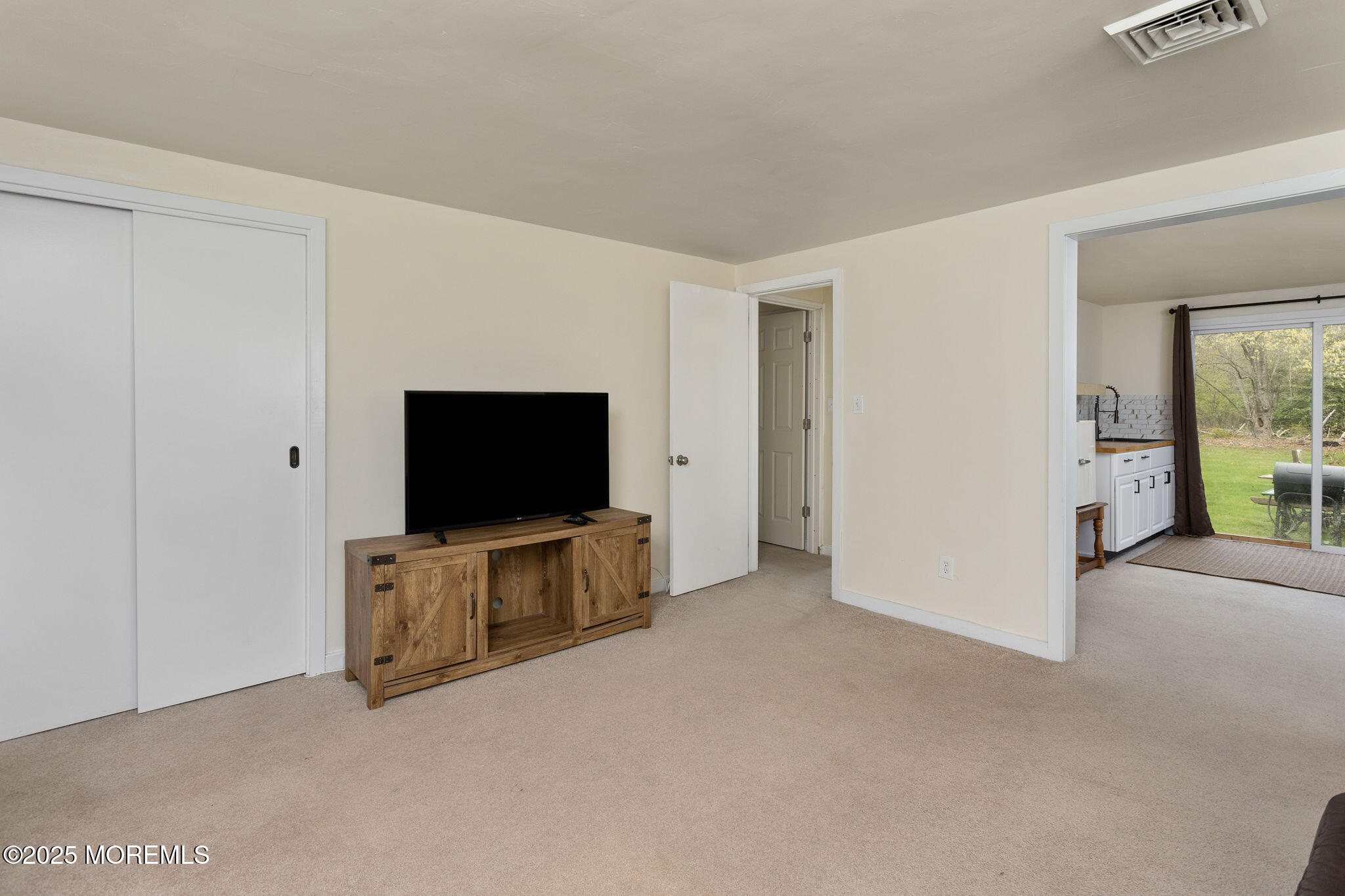 1742 Old Trenton Road, Princeton Junction, New Jersey image 34