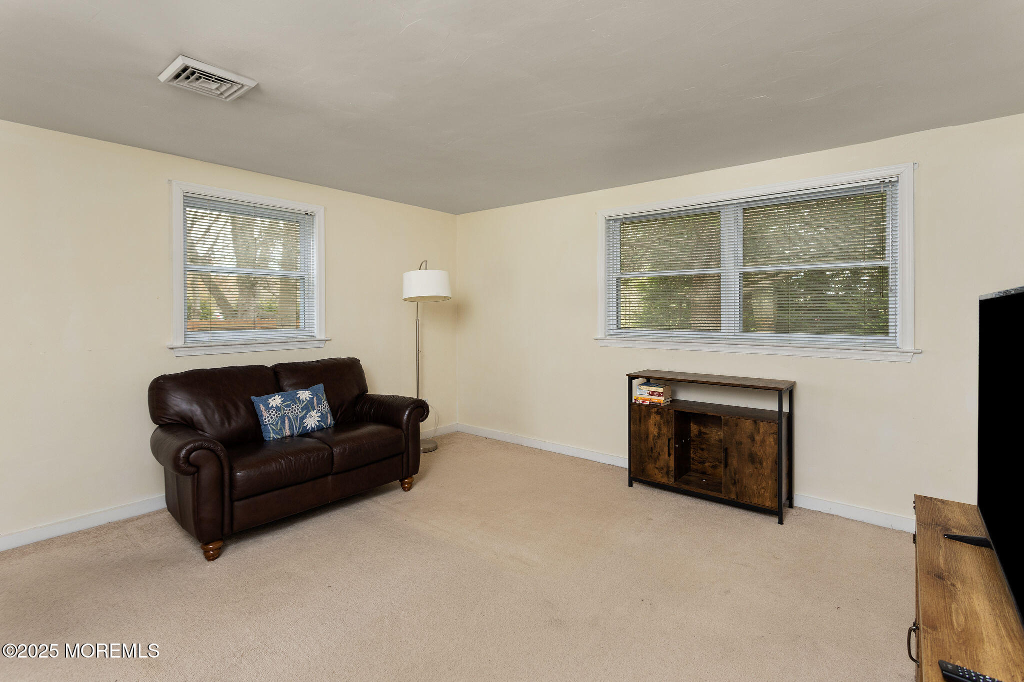 1742 Old Trenton Road, Princeton Junction, New Jersey image 35