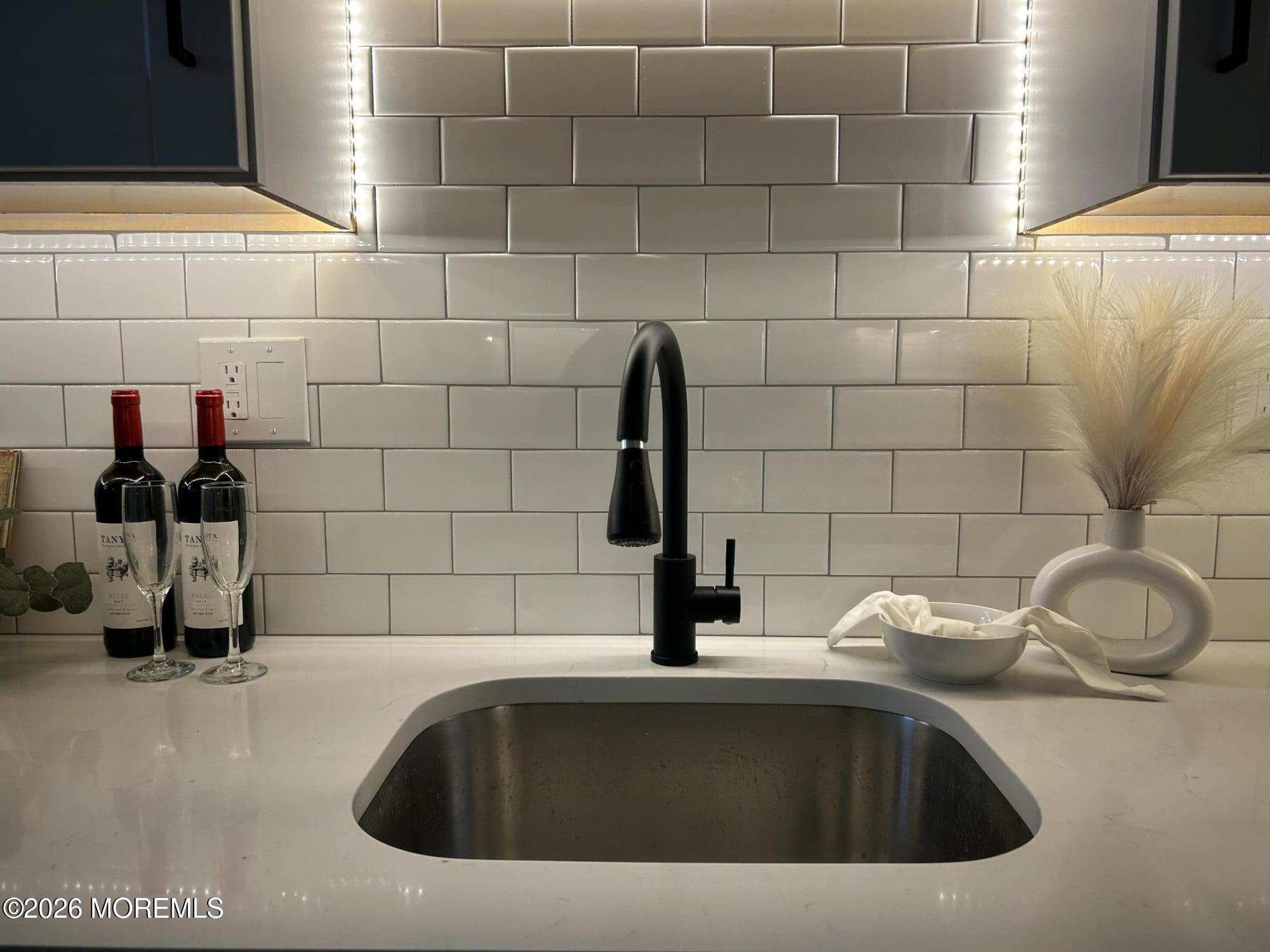 1035C Aberdeen Drive