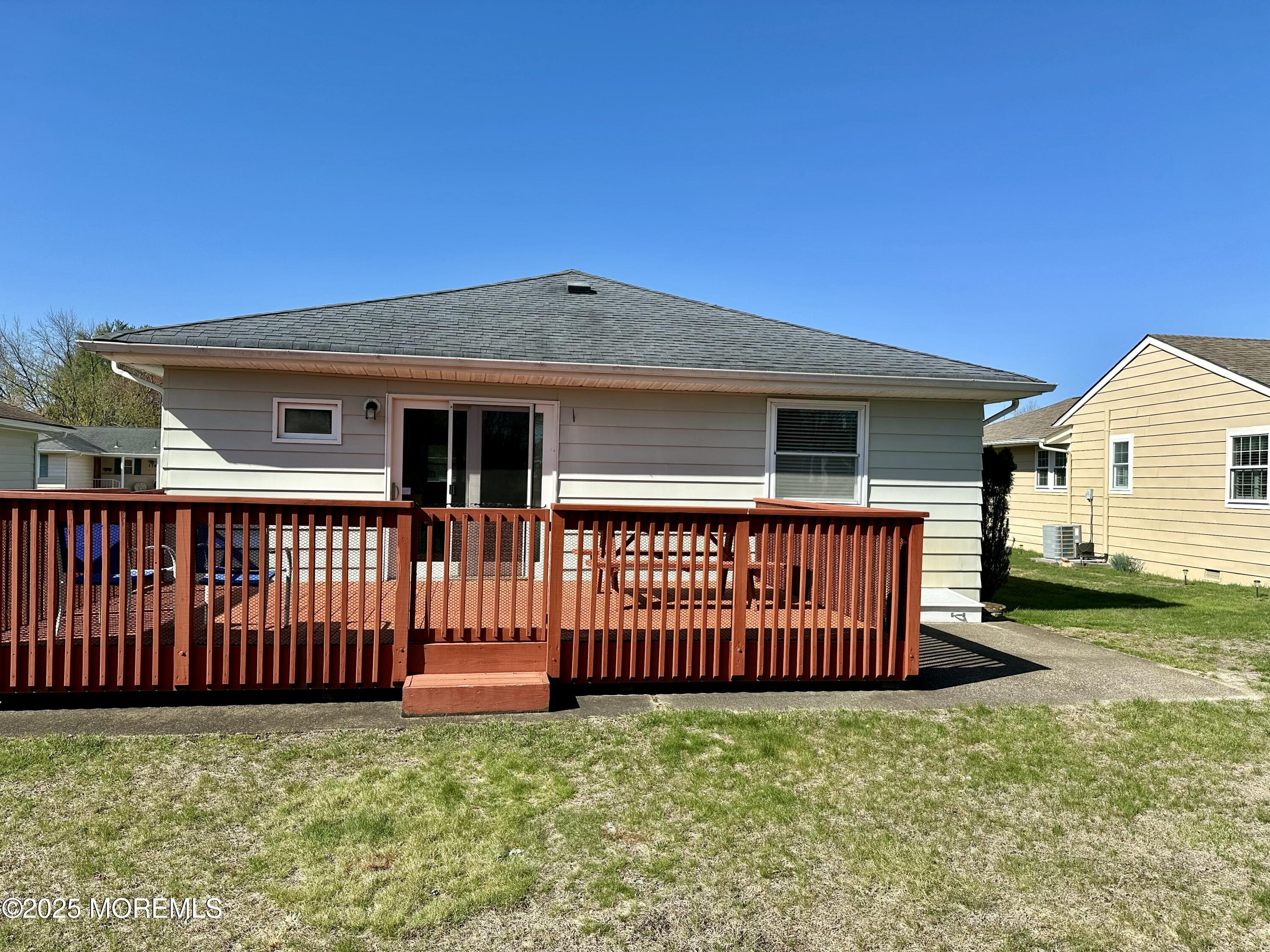 120 Barbados Drive, Toms River, New Jersey image 18
