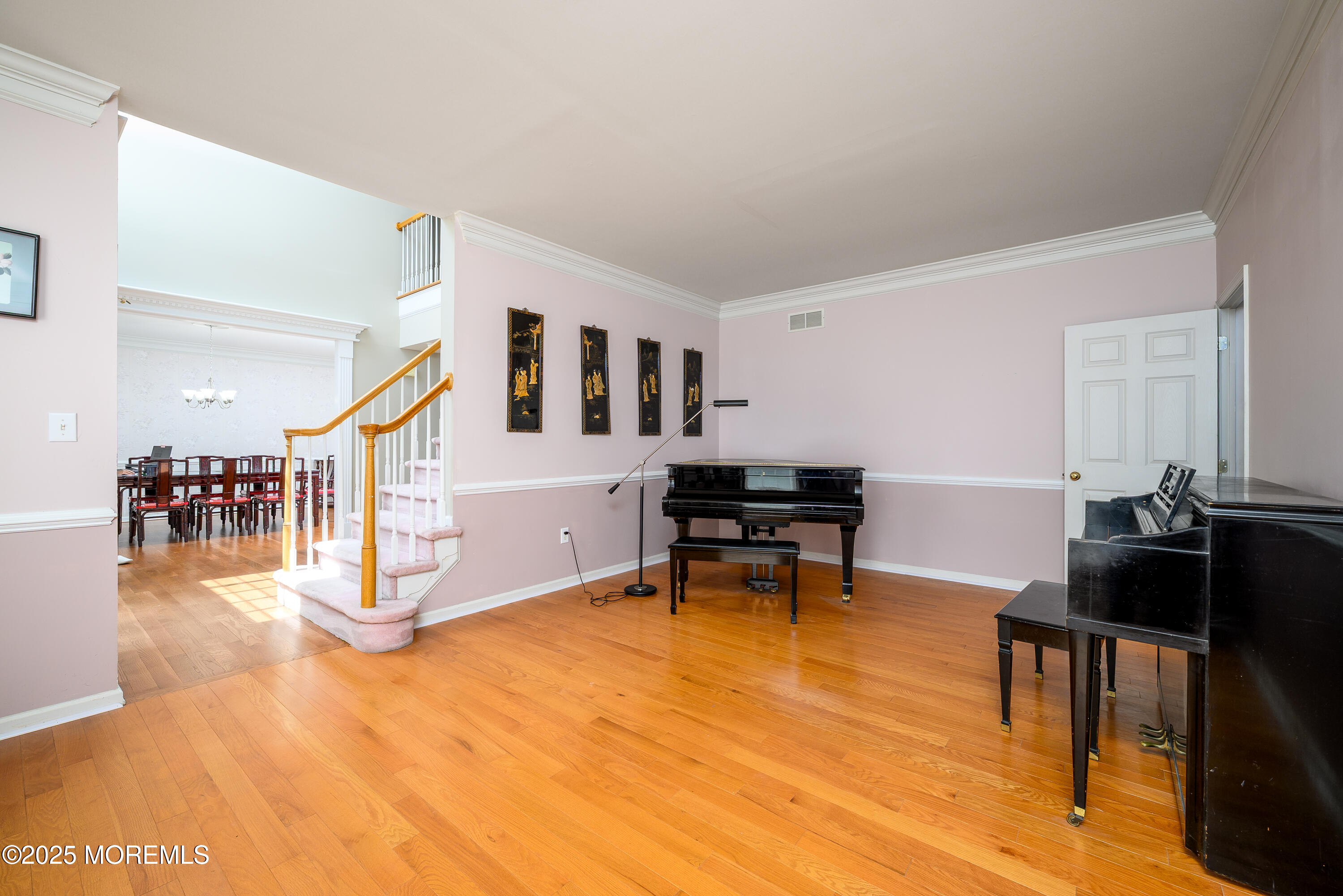 291 Round Hill Drive, Freehold, New Jersey image 13