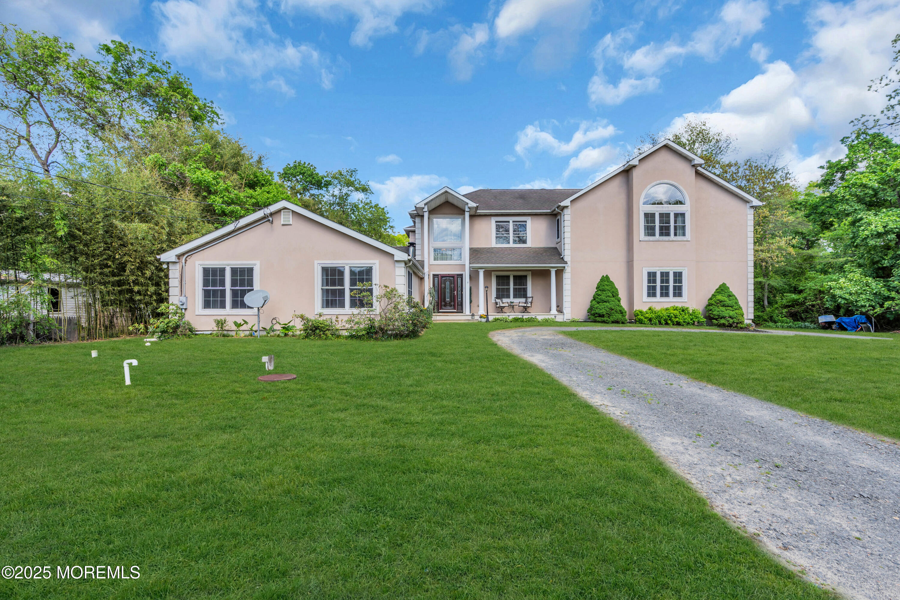 1042 Maxim Southard Road, Howell, New Jersey image 3