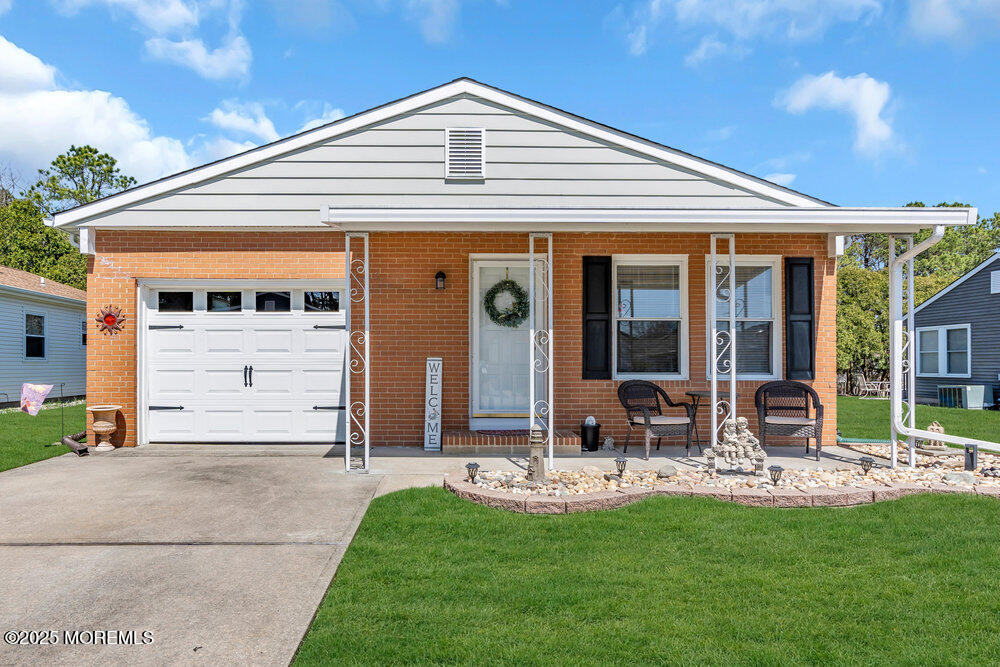 27 Selkirk Avenue, Toms River, New Jersey image 1