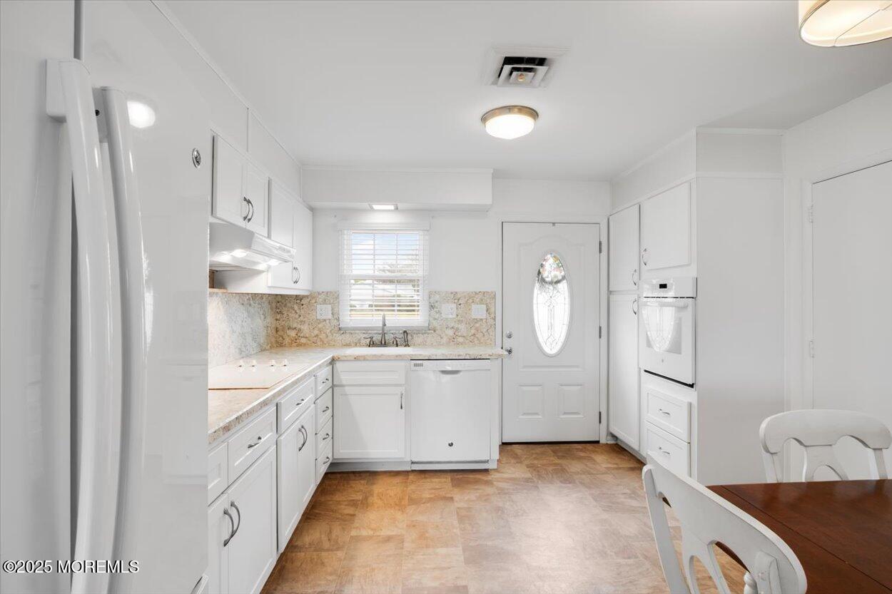 1107A Argyll Circle, Lakewood, New Jersey image 16