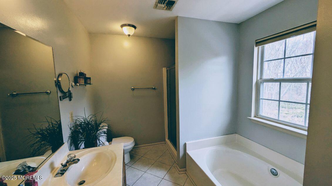 301 Fieldcrest Drive, New Egypt, New Jersey image 10