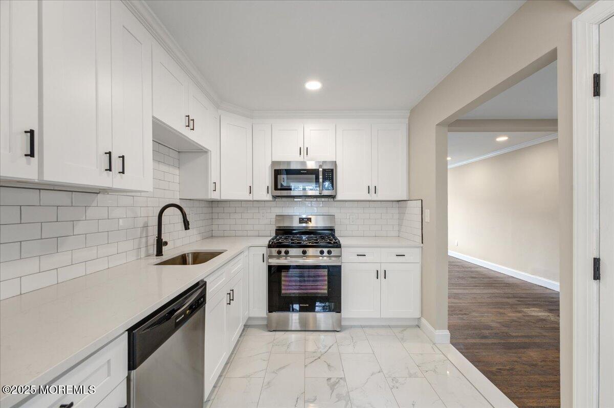 20 Oregon Avenue, Hazlet, New Jersey image 9