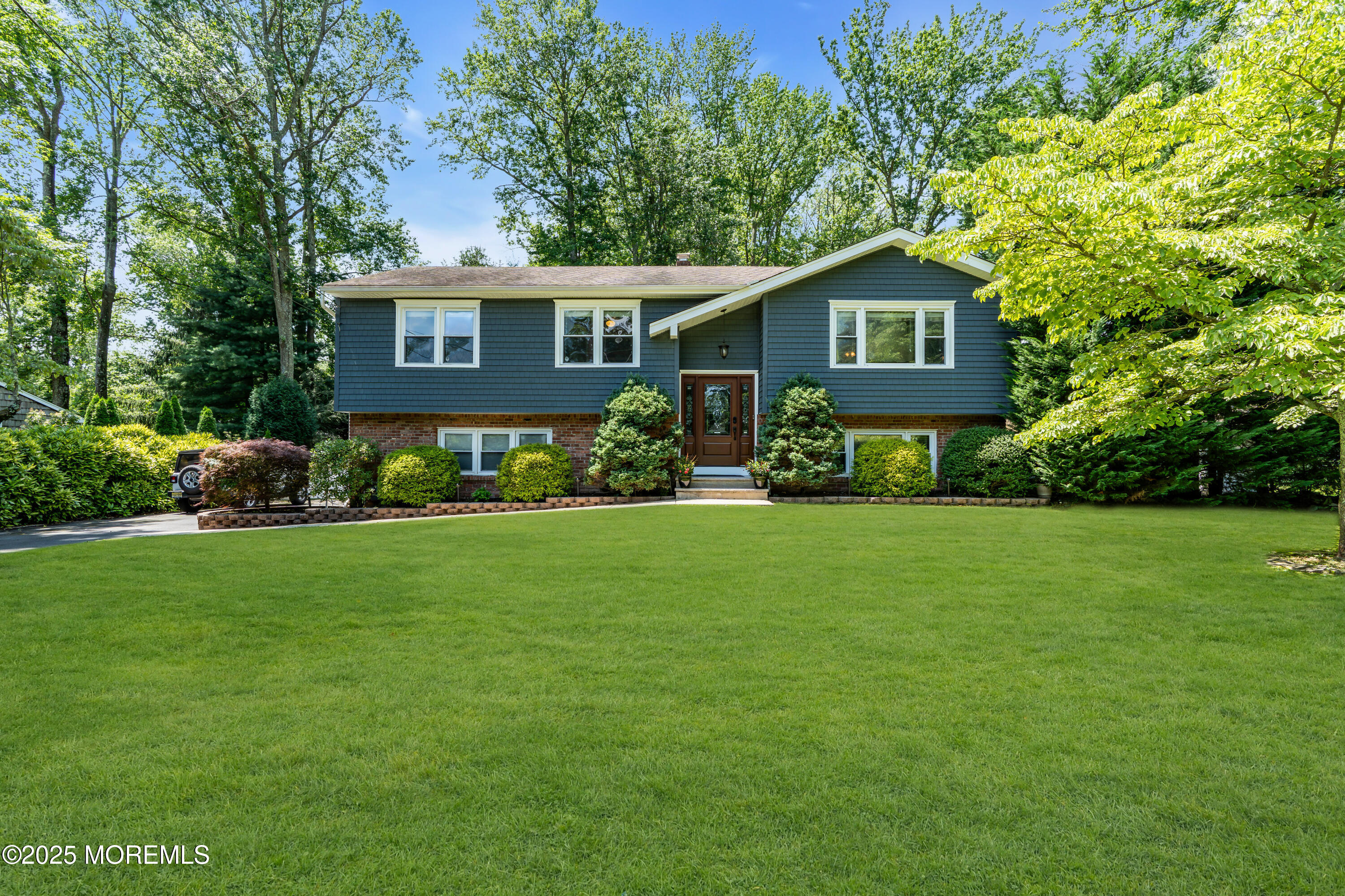 1617 Doris Street