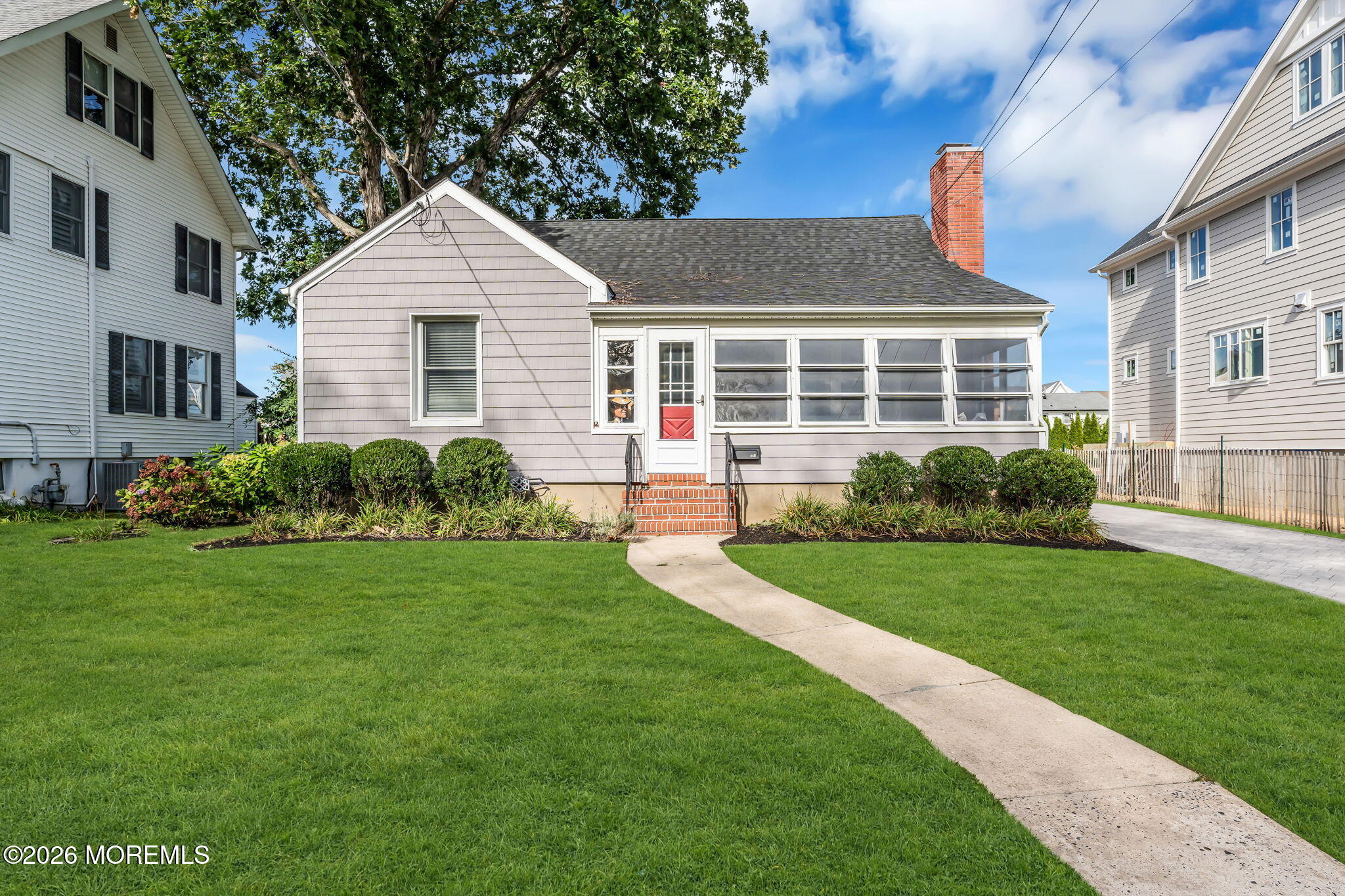 376 E Main Street