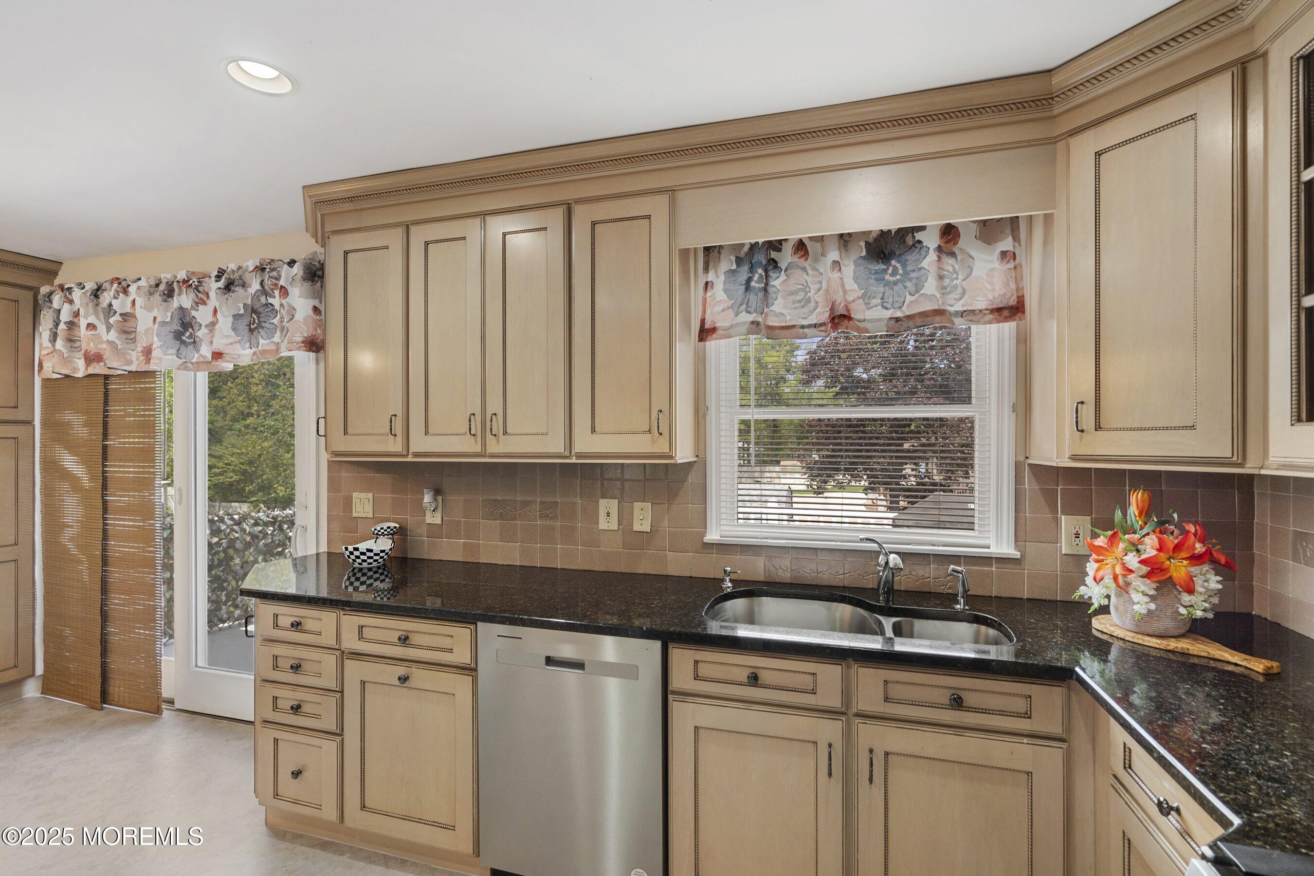 570 Forest Hills Parkway, Bayville, New Jersey image 14