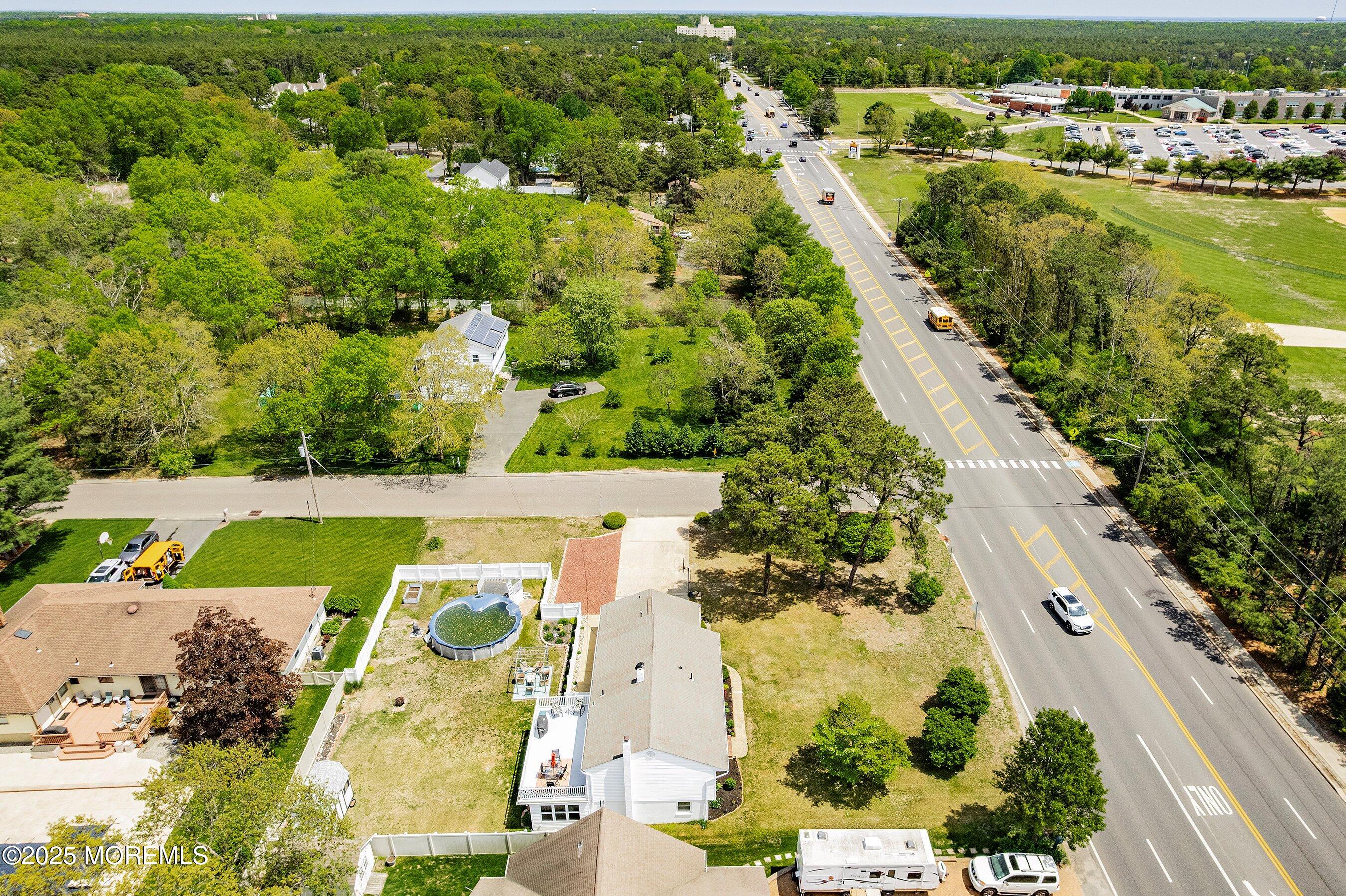 570 Forest Hills Parkway, Bayville, New Jersey image 31