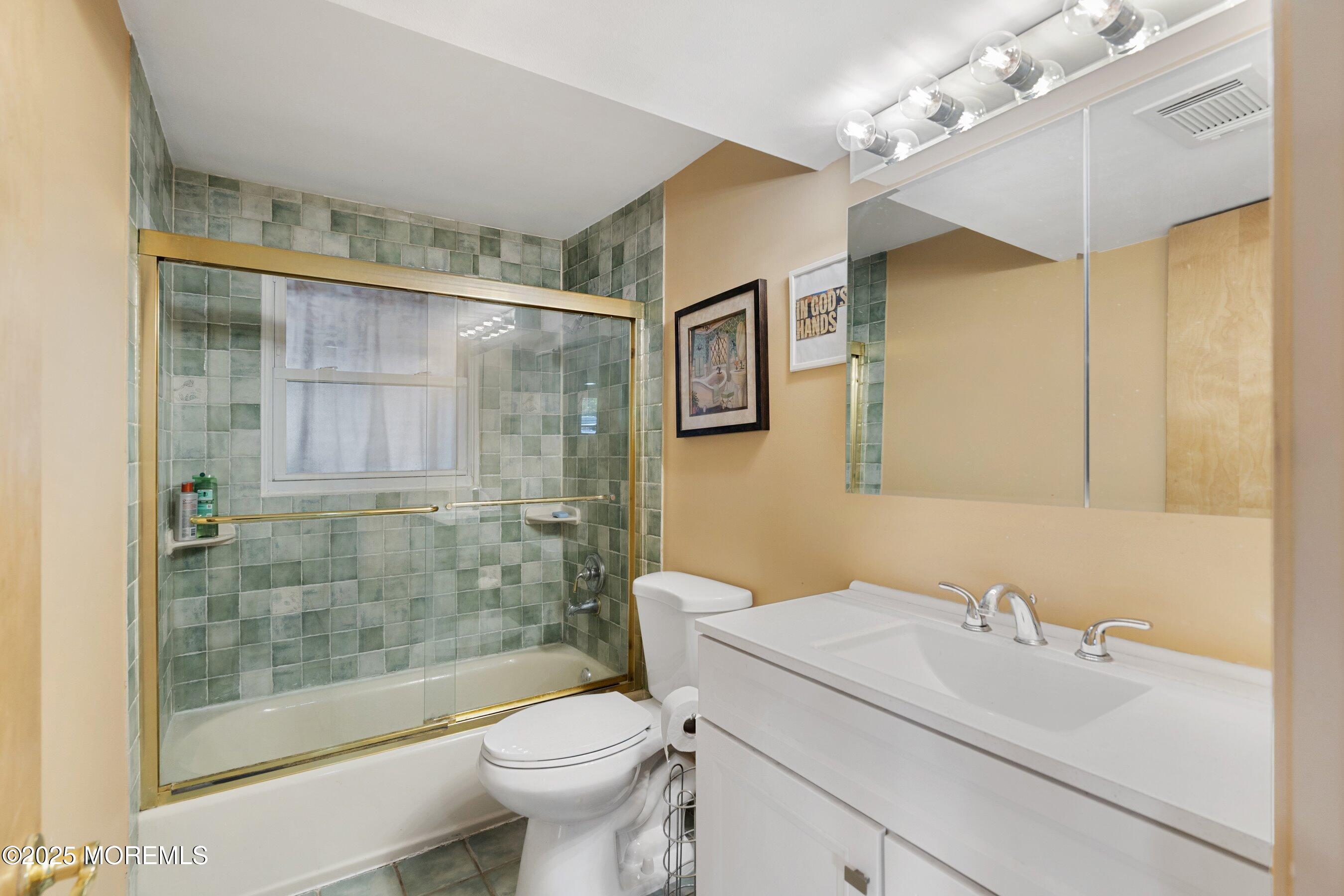570 Forest Hills Parkway, Bayville, New Jersey image 18