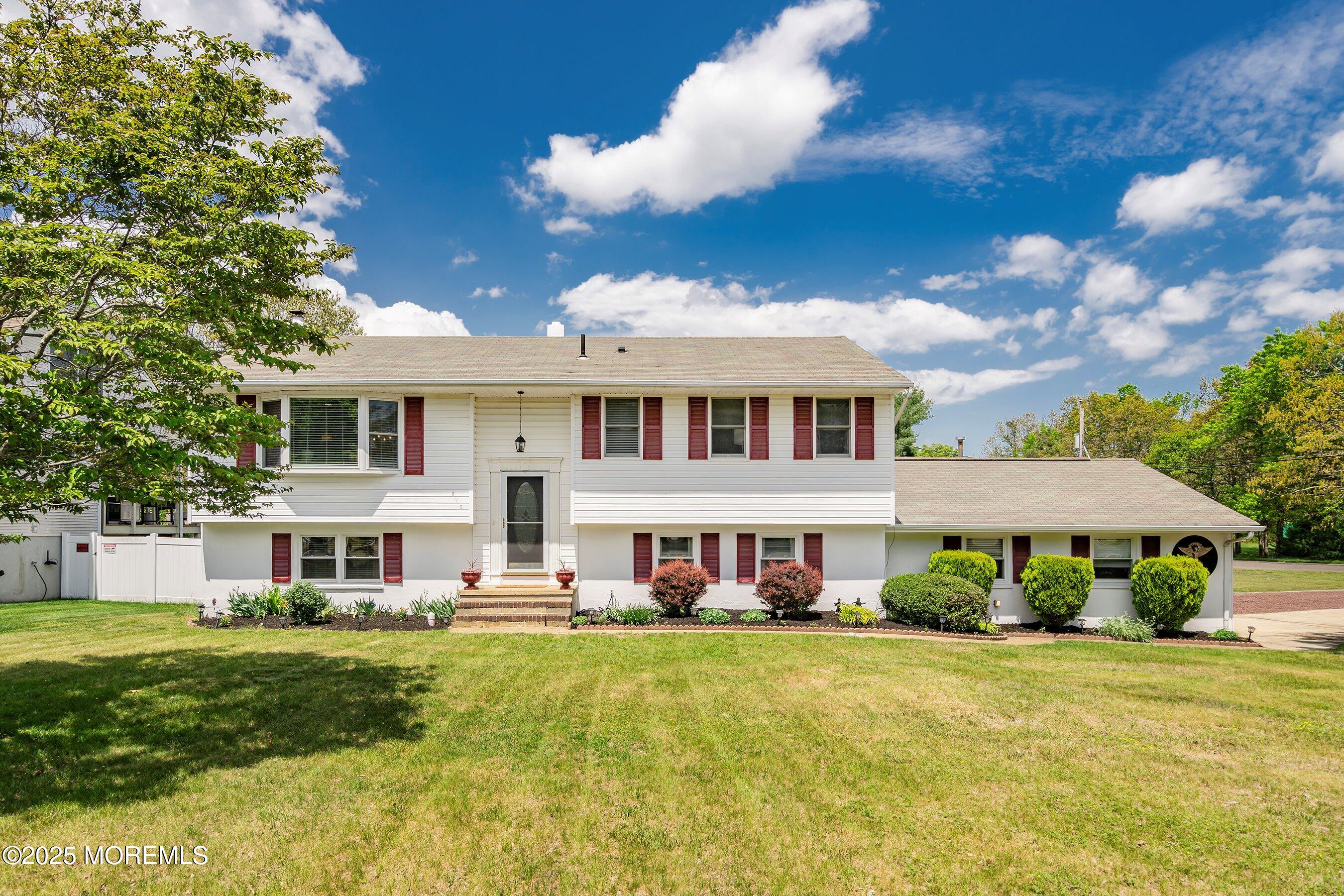 570 Forest Hills Parkway, Bayville, New Jersey image 2