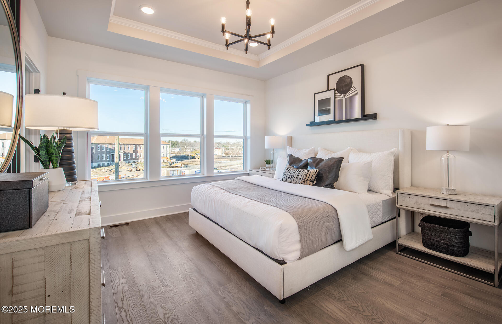 12 Barton Avenue