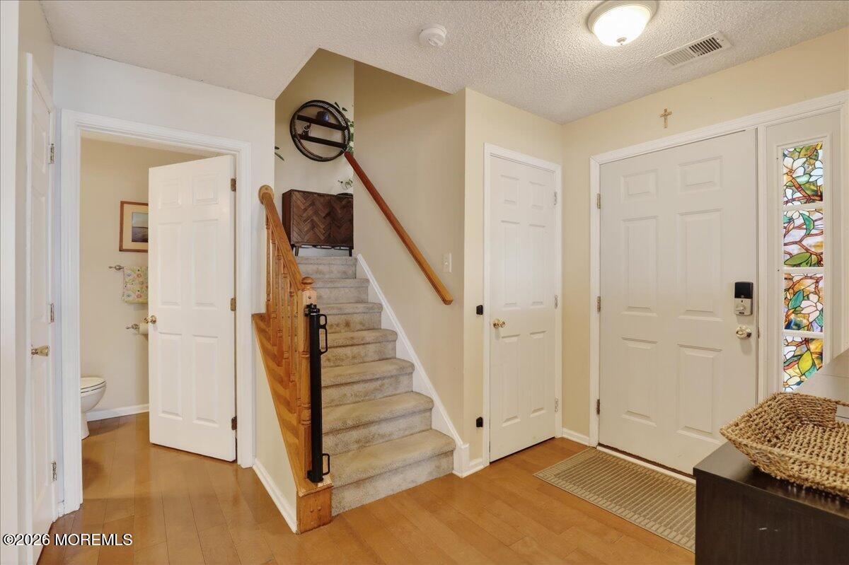 76 Shinnecock Hills Court 1000