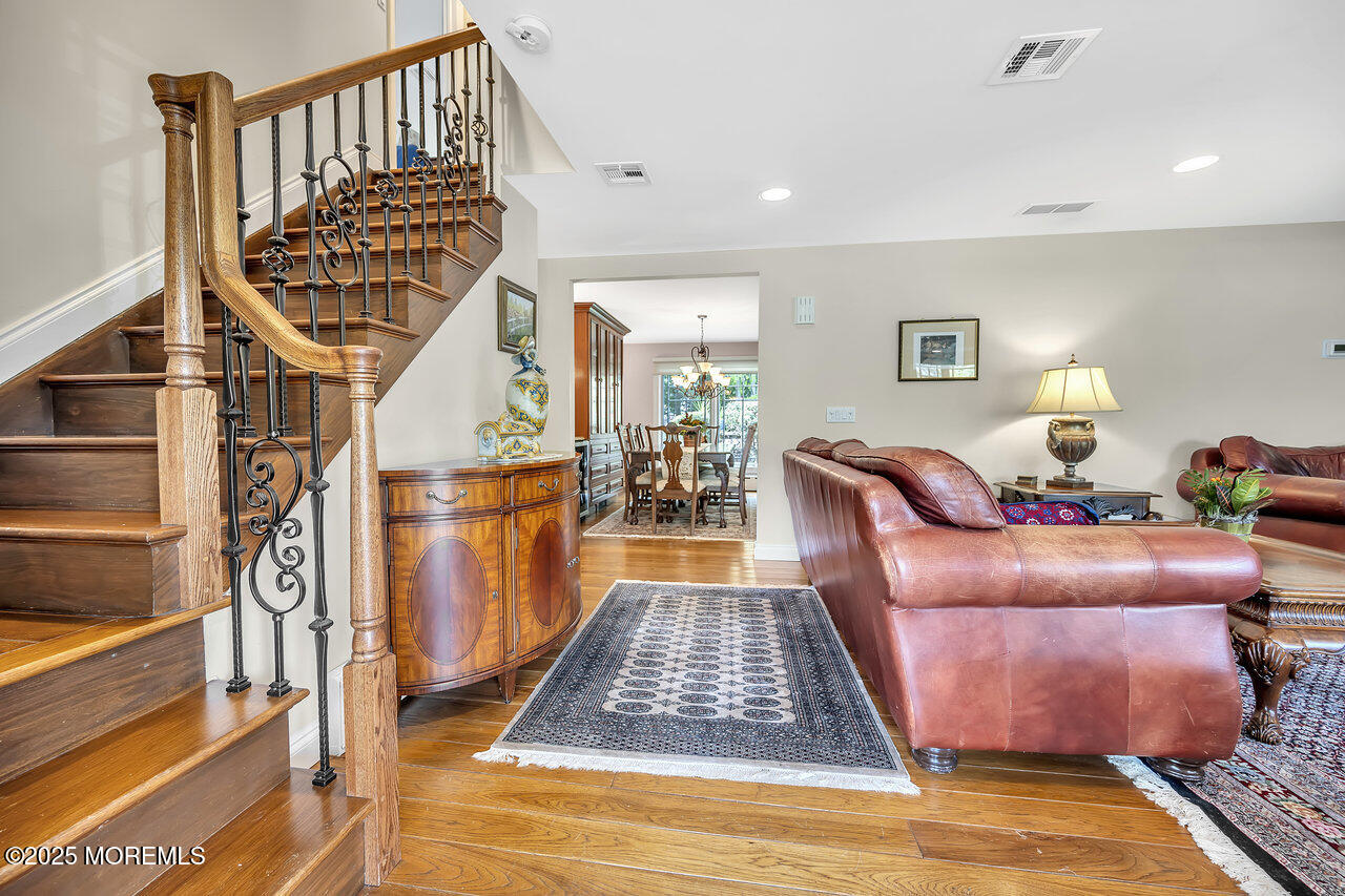 20 Cypress Lane, Matawan, New Jersey image 7