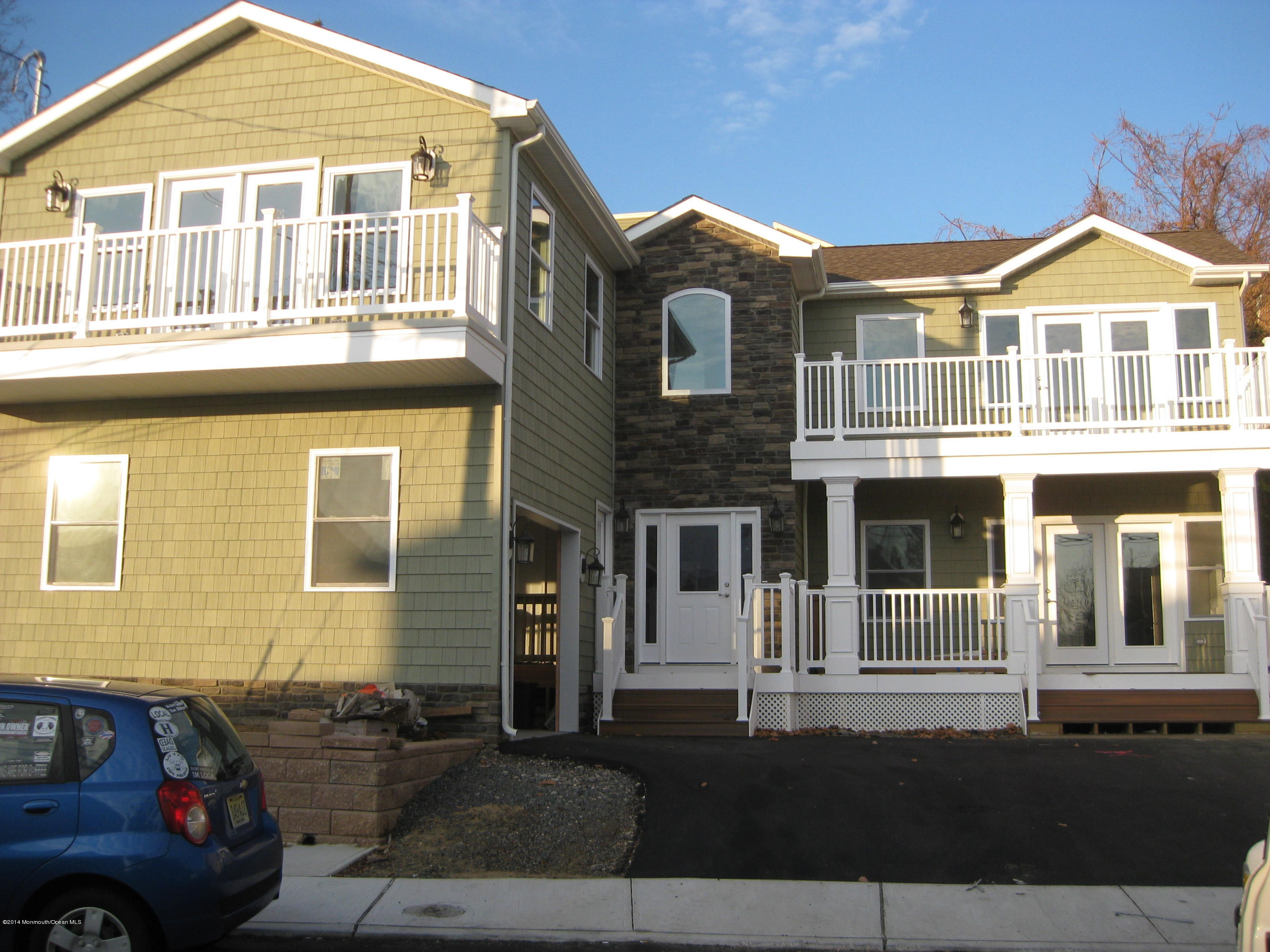 Photo 1 of 12 — 51 S Bay Avenue, Highlands, NJ 07732