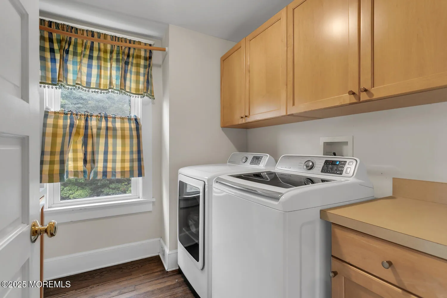 Fair Haven, New Jersey 07704, United States, 3 Bedrooms Bedrooms, ,3 BathroomsBathrooms,Residential,Active,150664