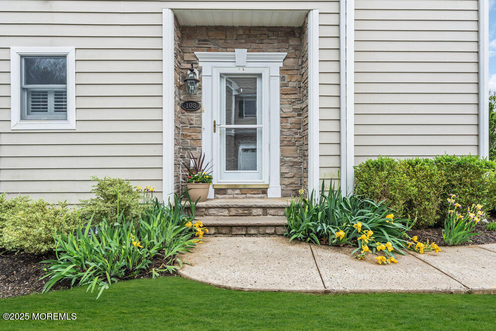 108 Locust Avenue, Red Bank, New Jersey image 6