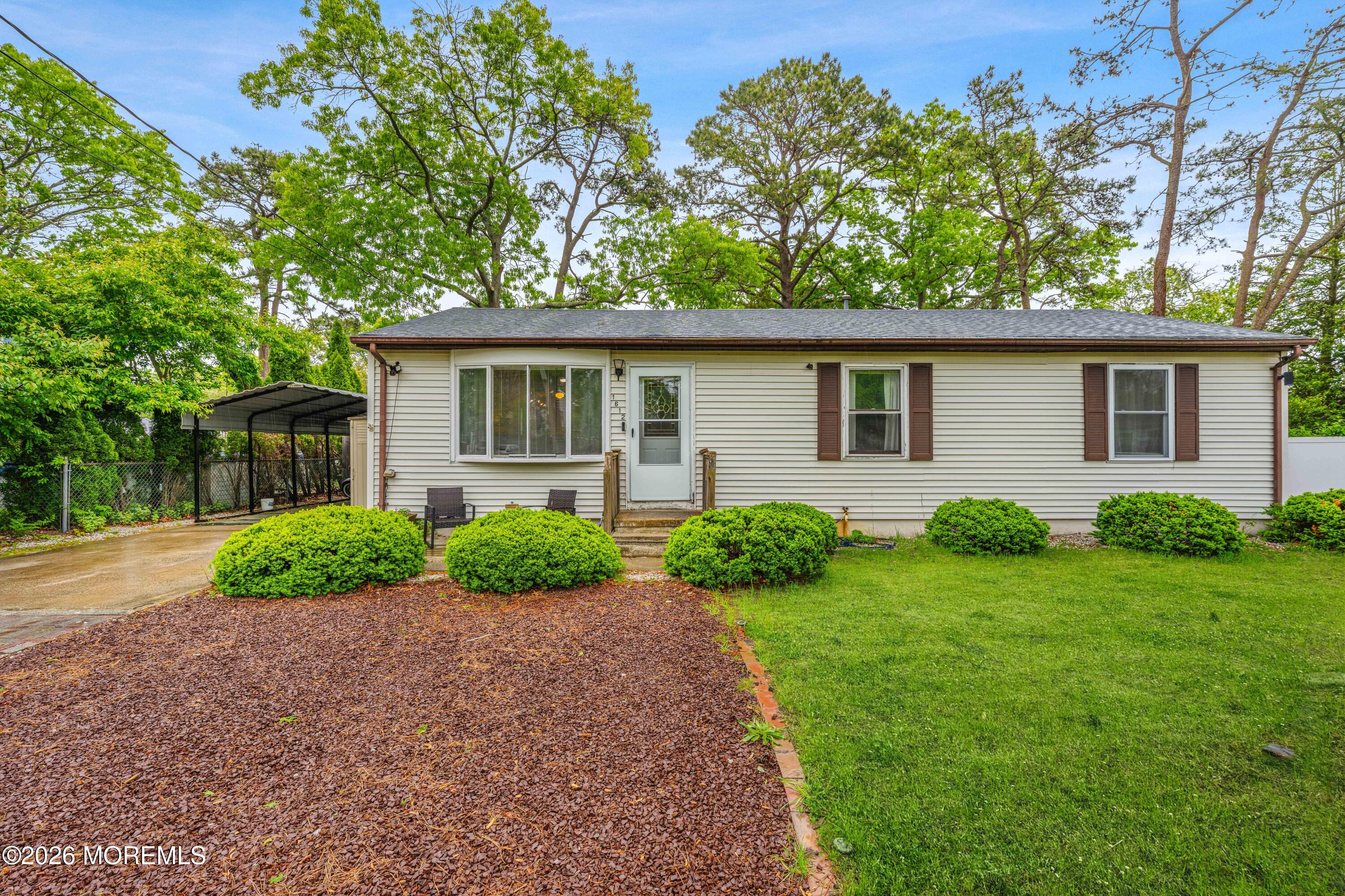 1612 Fanwood Road