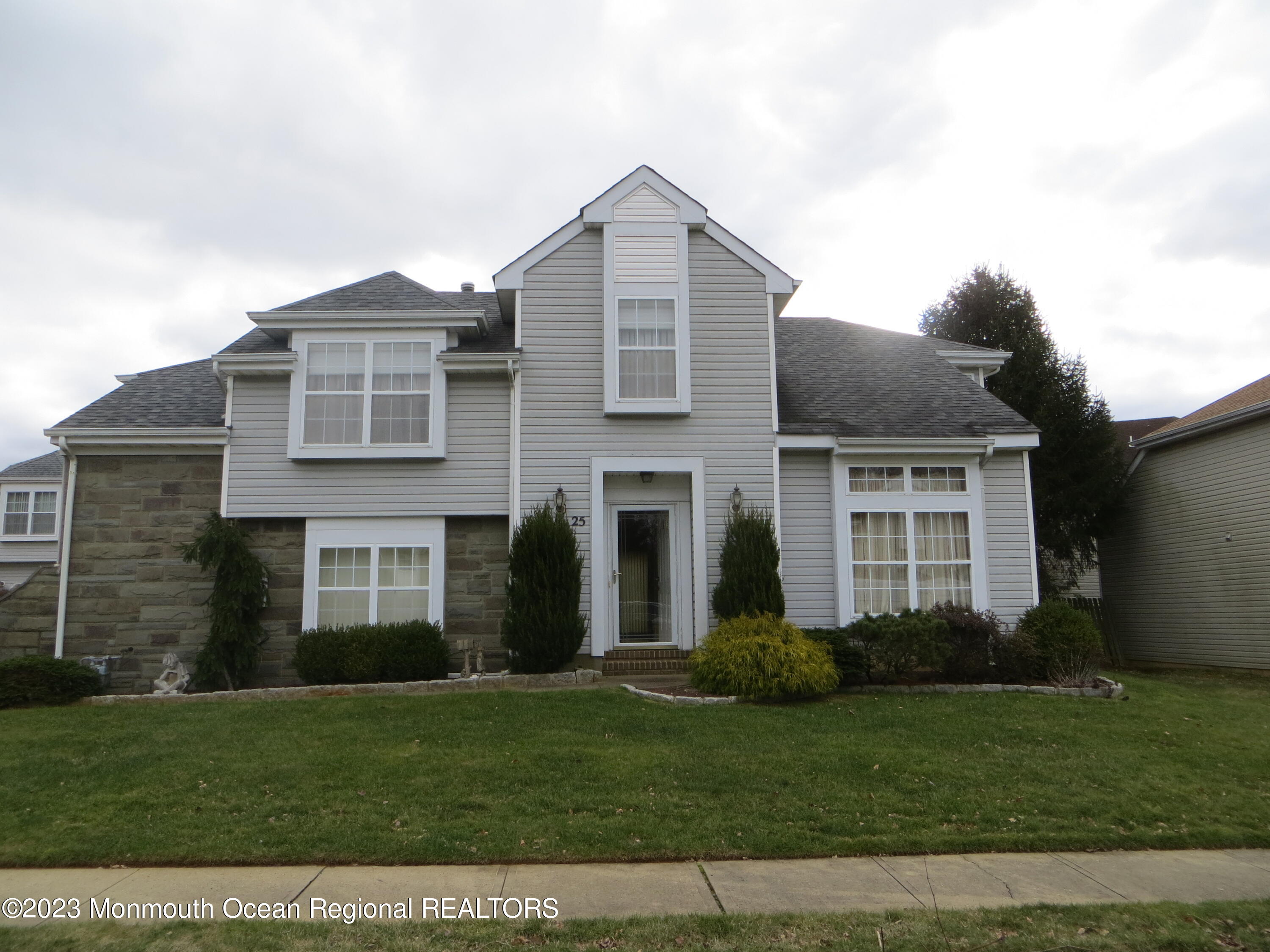 25 Citation Drive, Freehold, New Jersey image 2