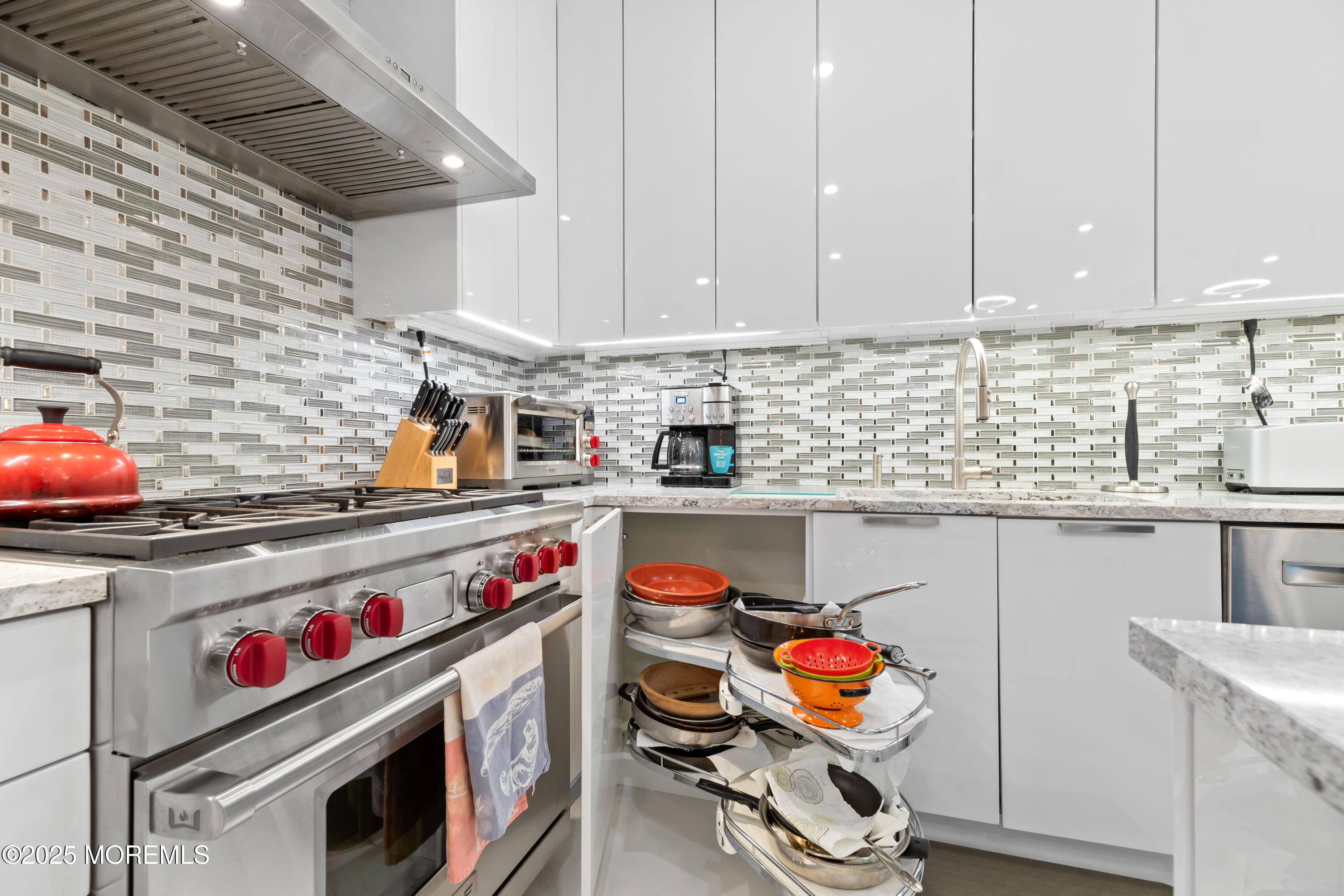 17 Riviera Drive, Long Branch, New Jersey image 12