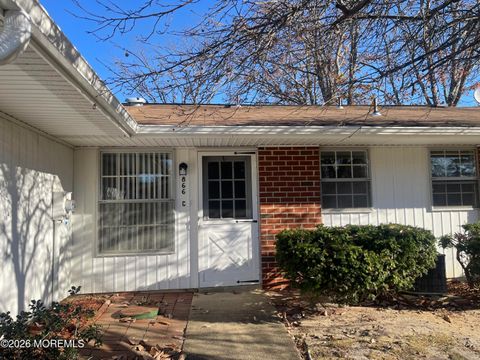 Homes For Sale - 866C Inverness Court<br/> Lakewood, NJ 08701