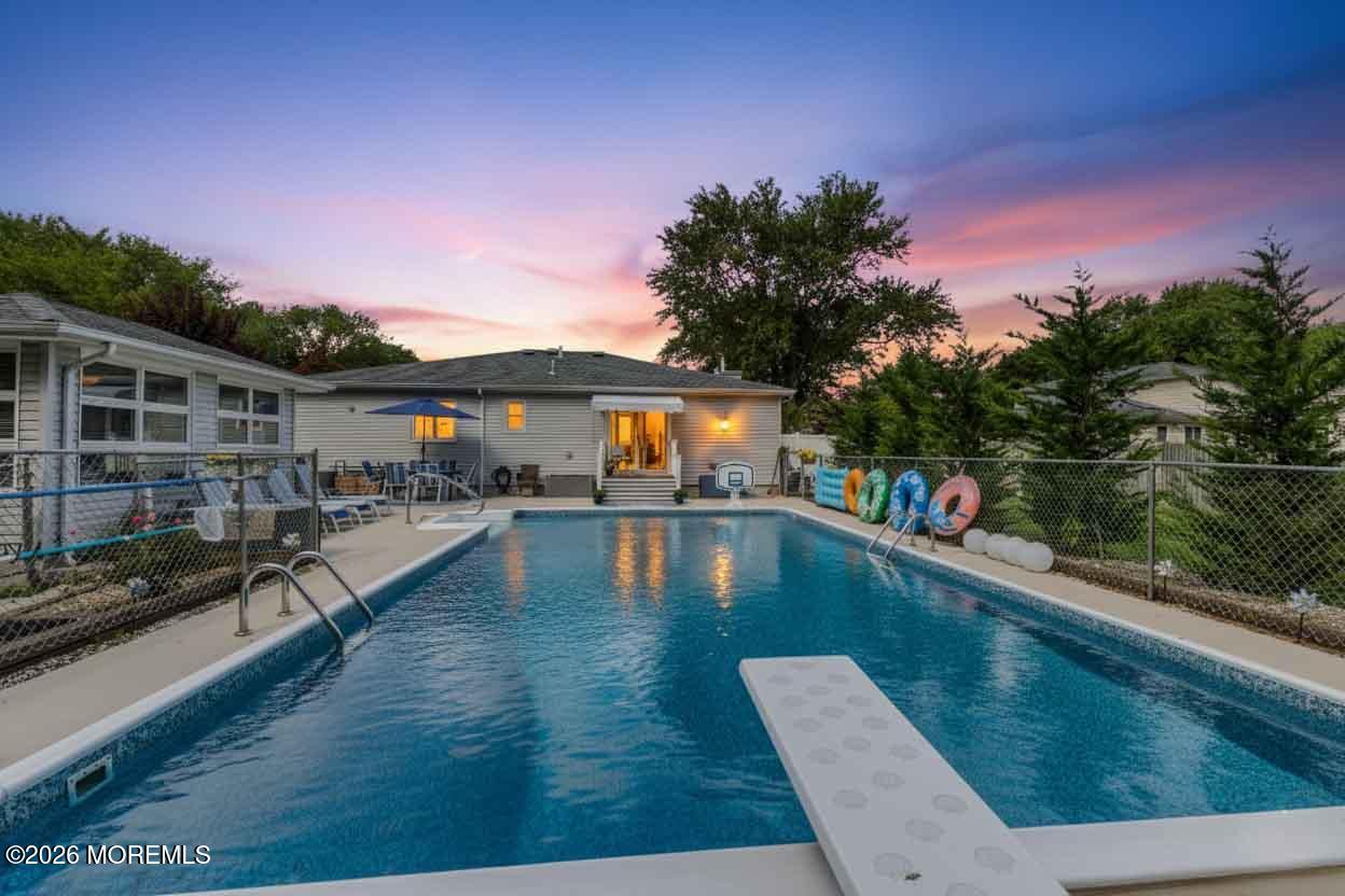 1614 Rogers Court