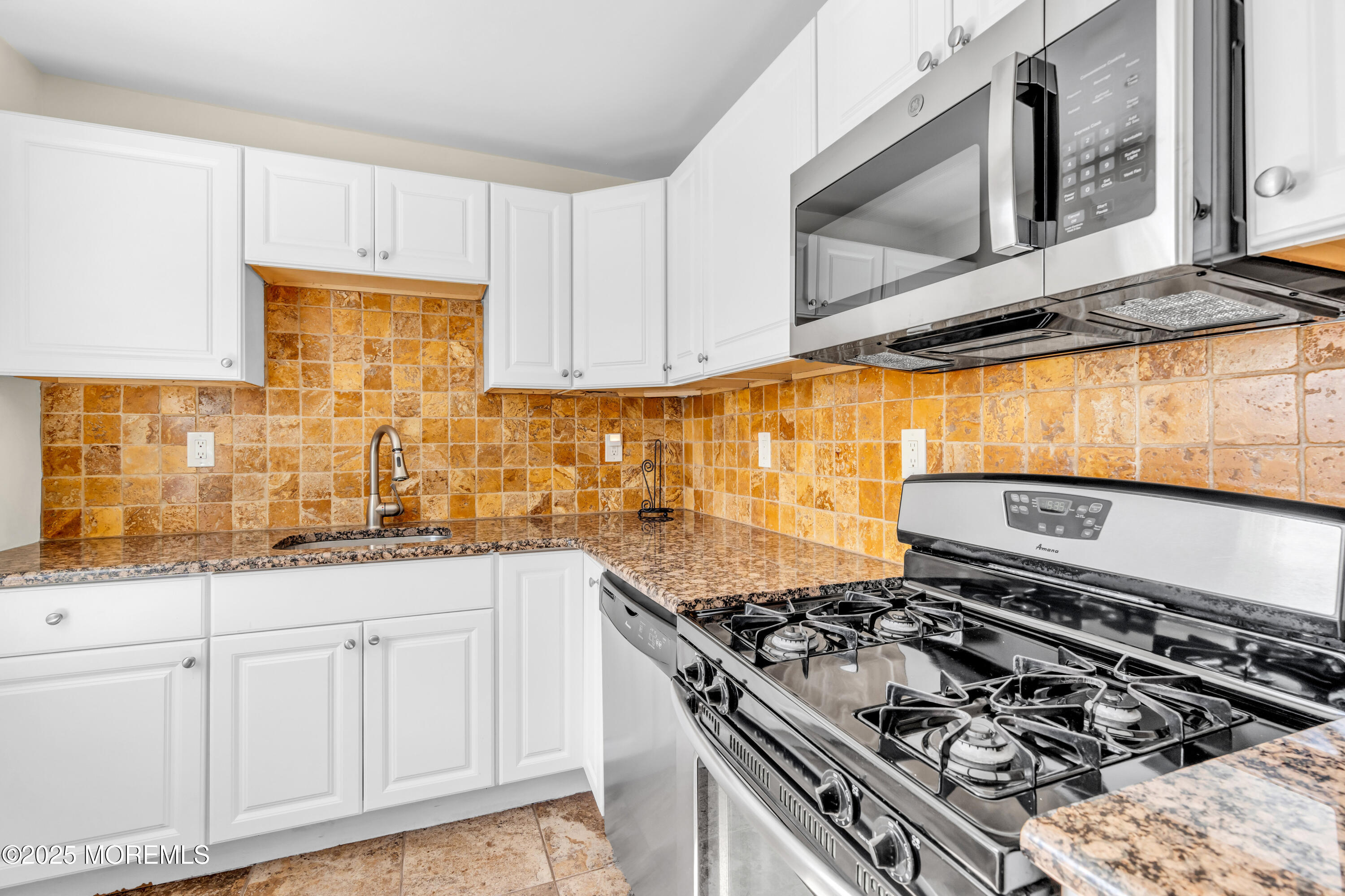 304 Deal Lake Drive #35, Asbury Park, New Jersey image 10