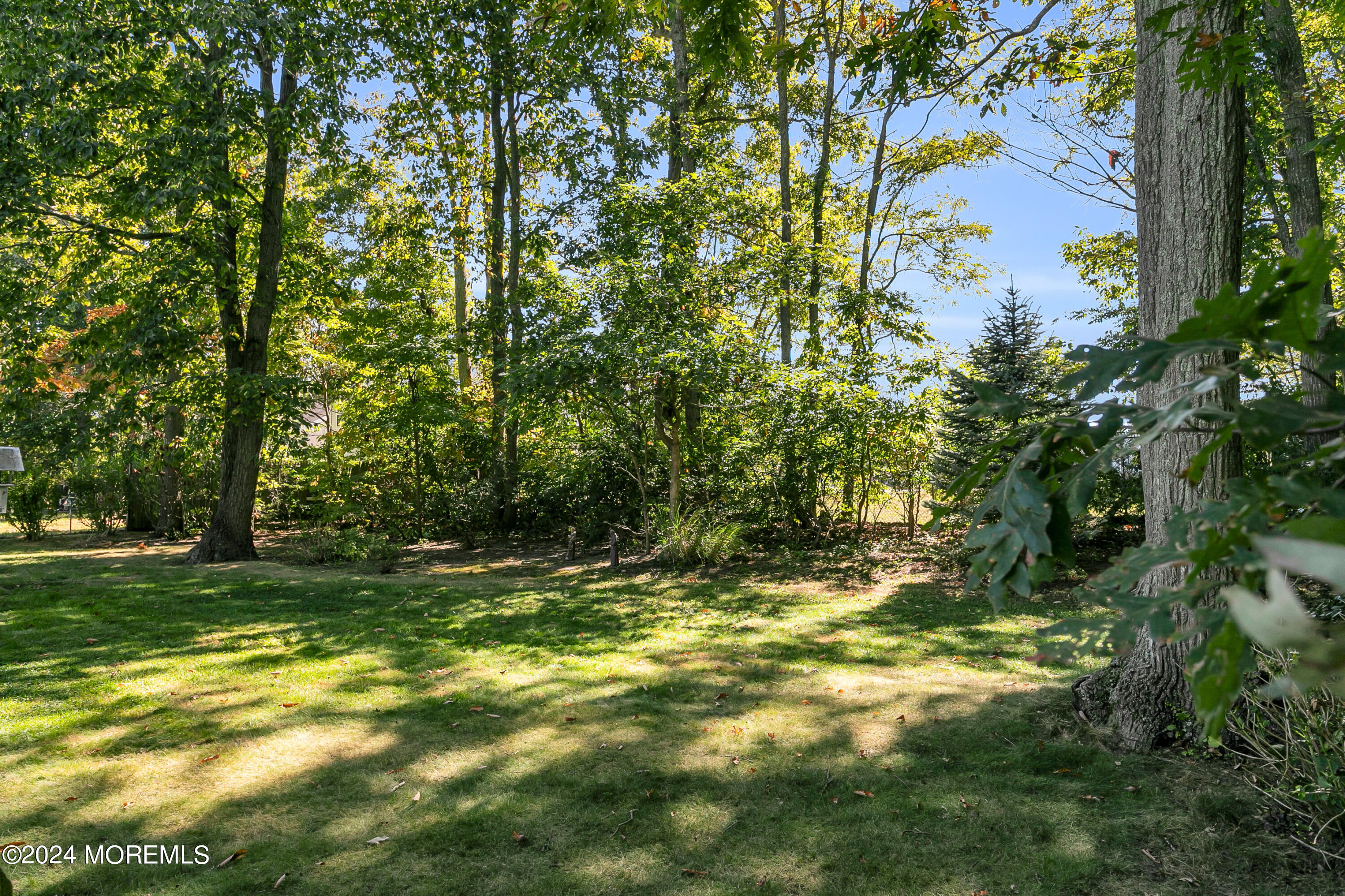 6 Michelle Lane, Bayville, New Jersey image 46