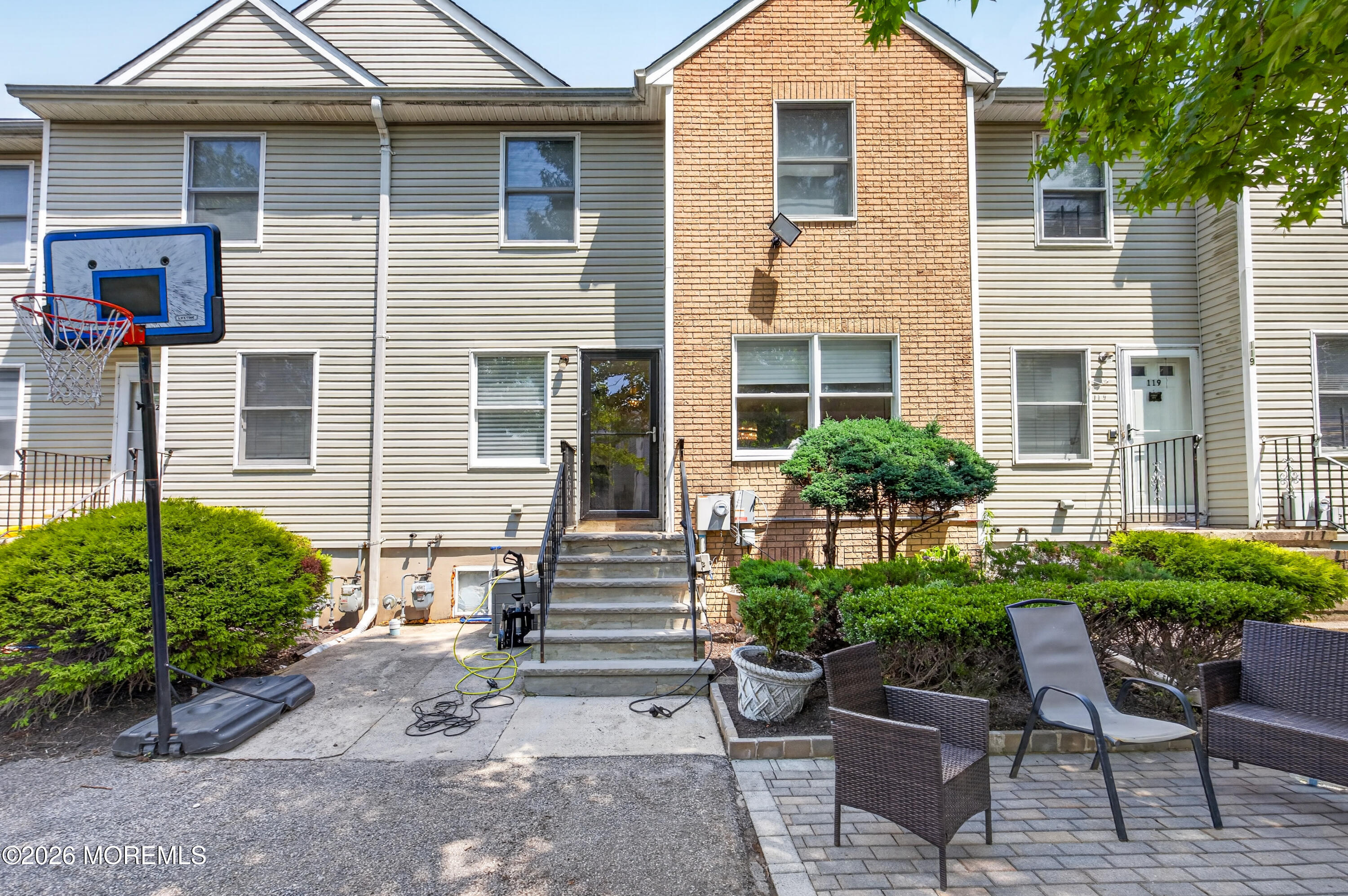 Photo 1 of 38 — 121 Forest Park Circle, Lakewood, NJ 08701