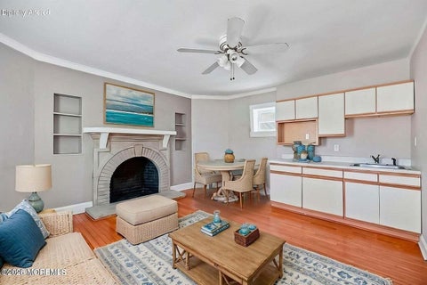 Apartment For Rent - 208 4th Avenue #A<br/> Monmouth County, Bradley Beach, NJ 07720