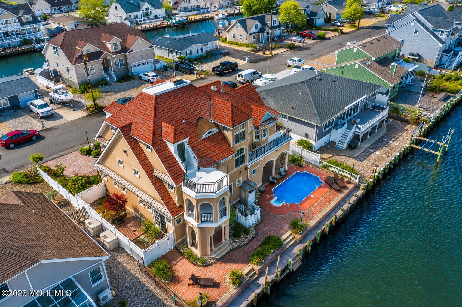 835 Anchor Drive