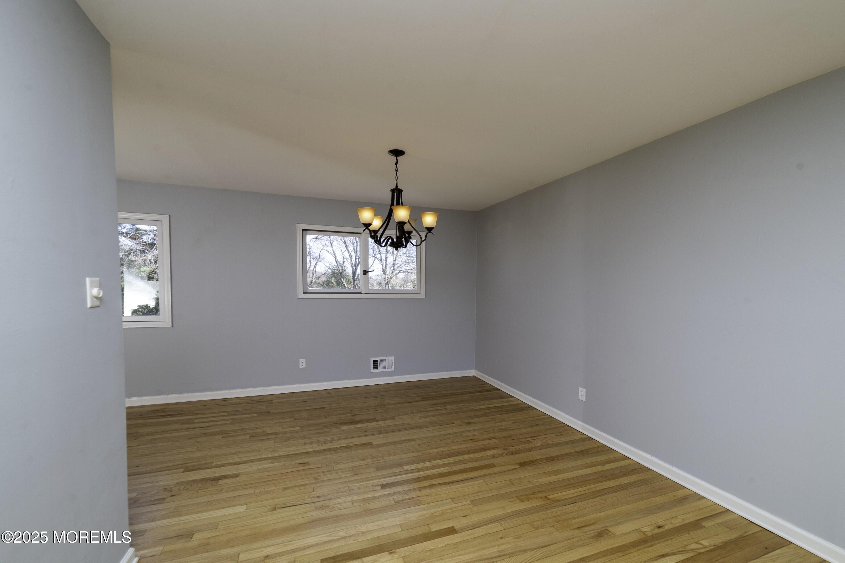 10 Danemar Drive, Middletown, New Jersey image 6