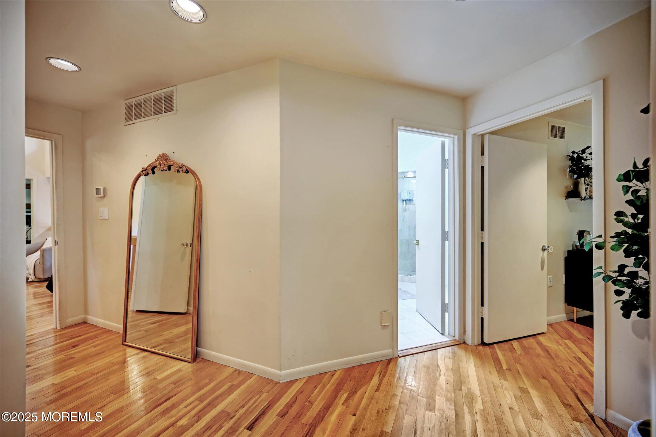 15 Evan Drive, Morganville, New Jersey image 36