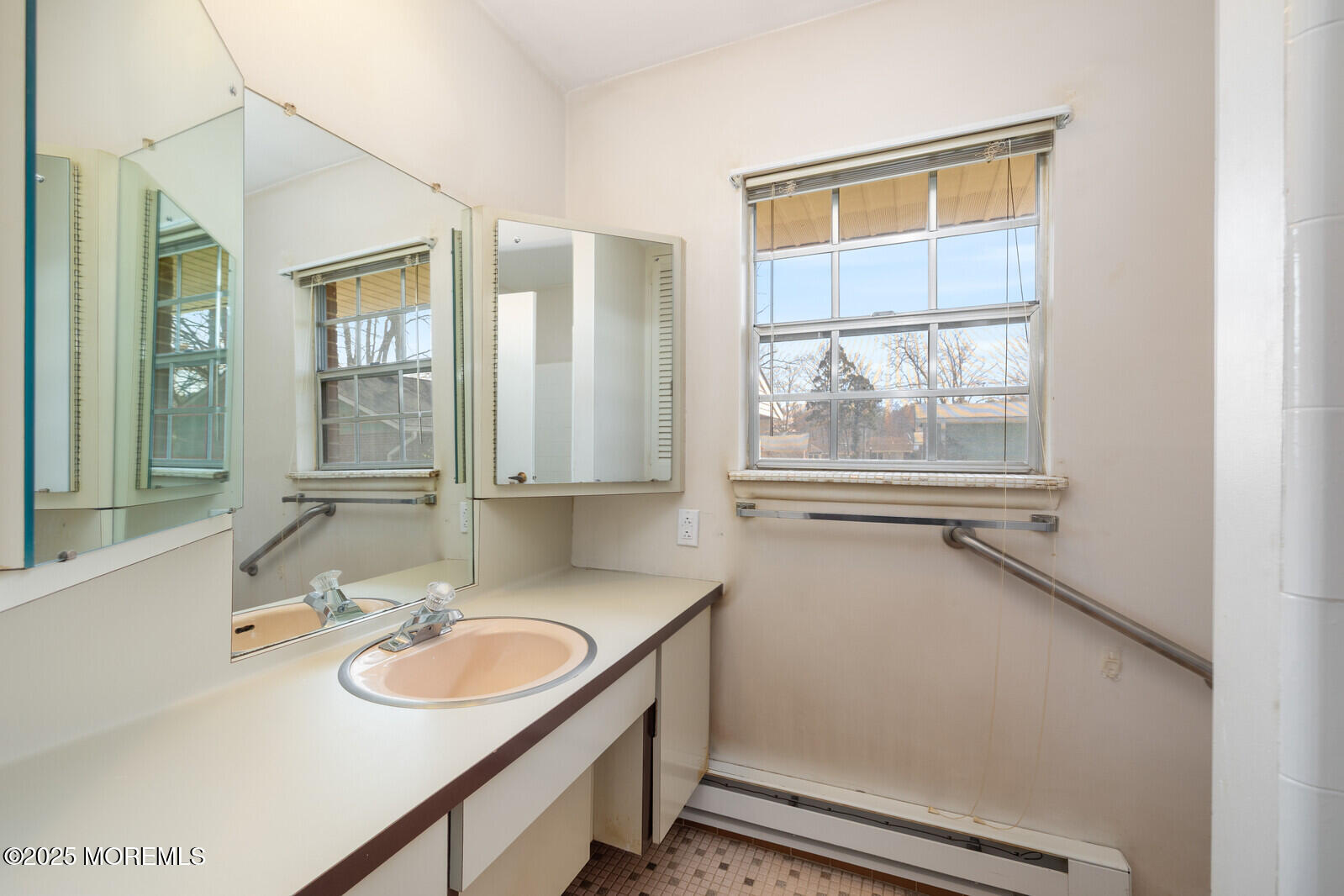 62 Buckingham Drive, Lakewood, New Jersey image 18