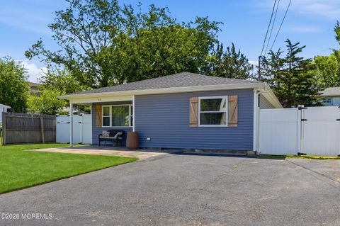 Homes For Rent - 68 Berry Place<br/> Long Branch, NJ 07740