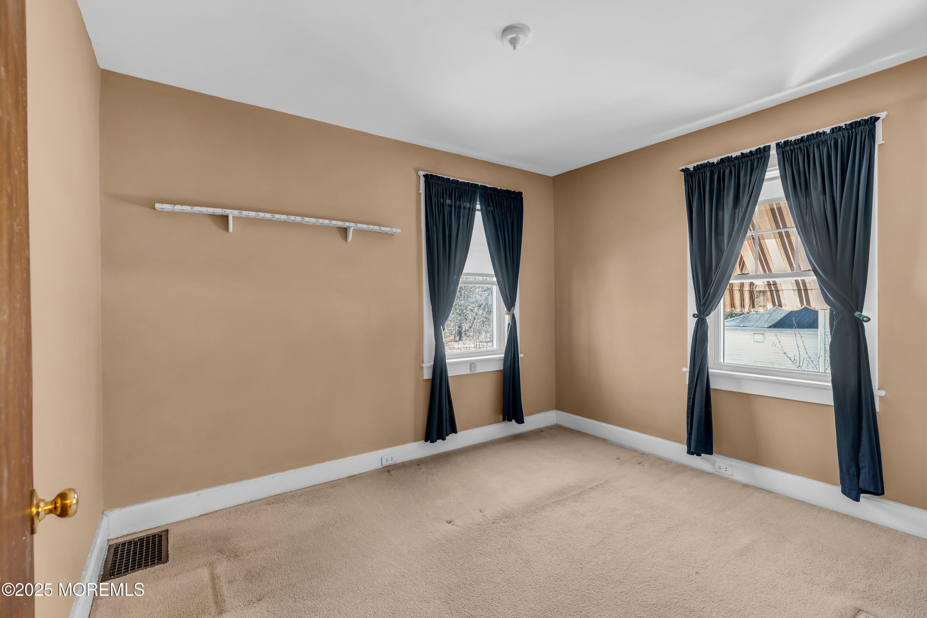 27 Tindall Road, Middletown, New Jersey image 24
