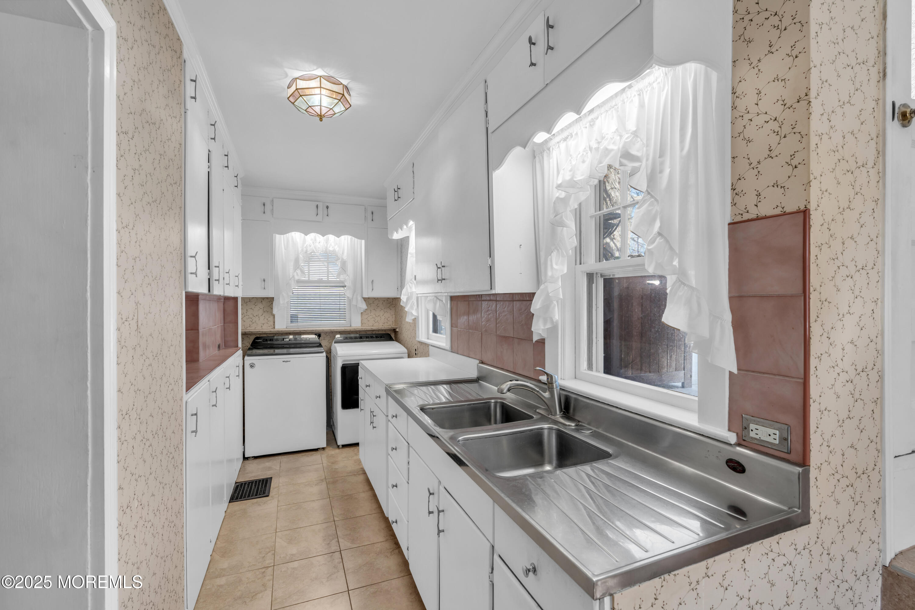 27 Tindall Road, Middletown, New Jersey image 11