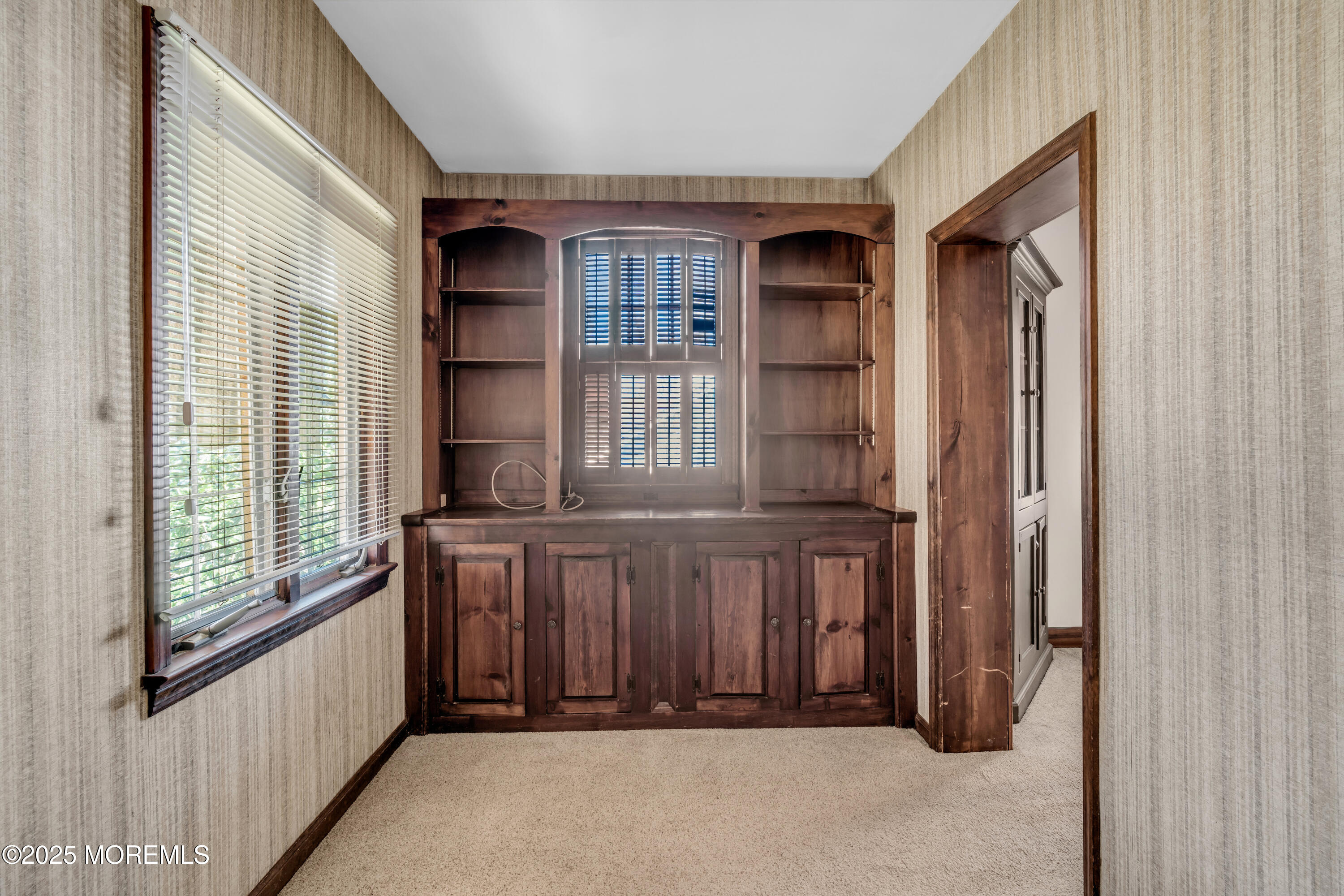 27 Tindall Road, Middletown, New Jersey image 17