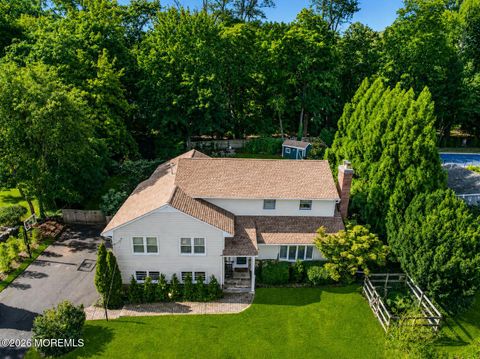 Homes For Sale - 46 Oaklawn Road<br/> Fair Haven, NJ 07704