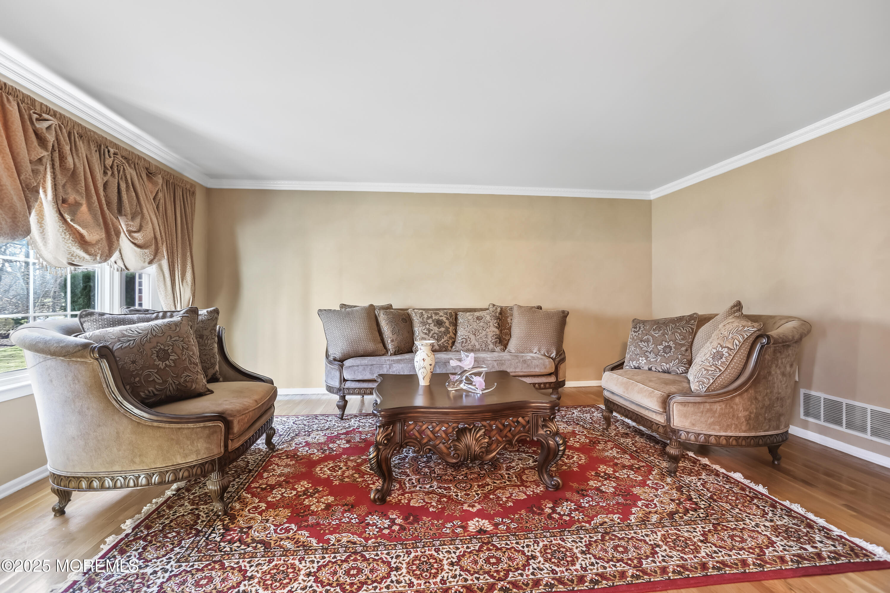 11 Elizabeth Place, Manalapan, New Jersey image 9