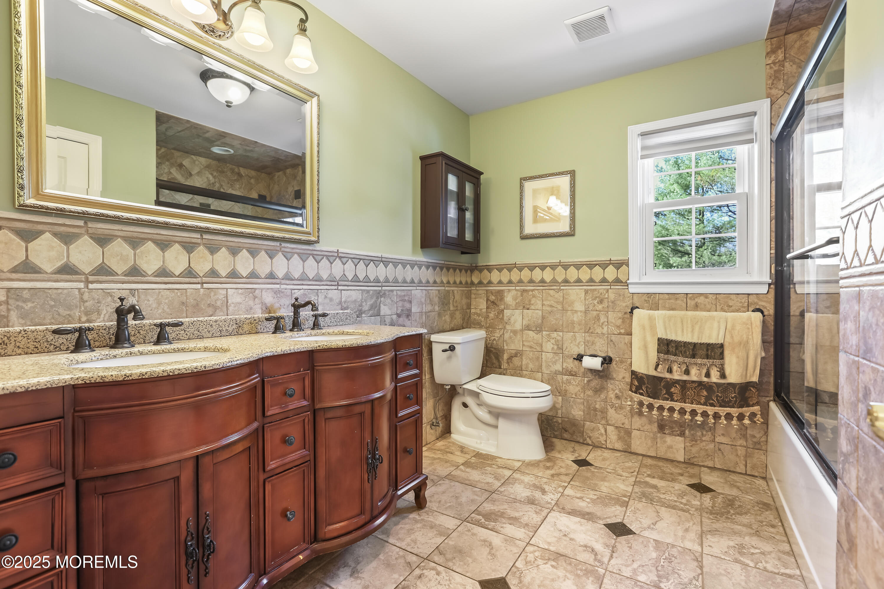 11 Elizabeth Place, Manalapan, New Jersey image 29
