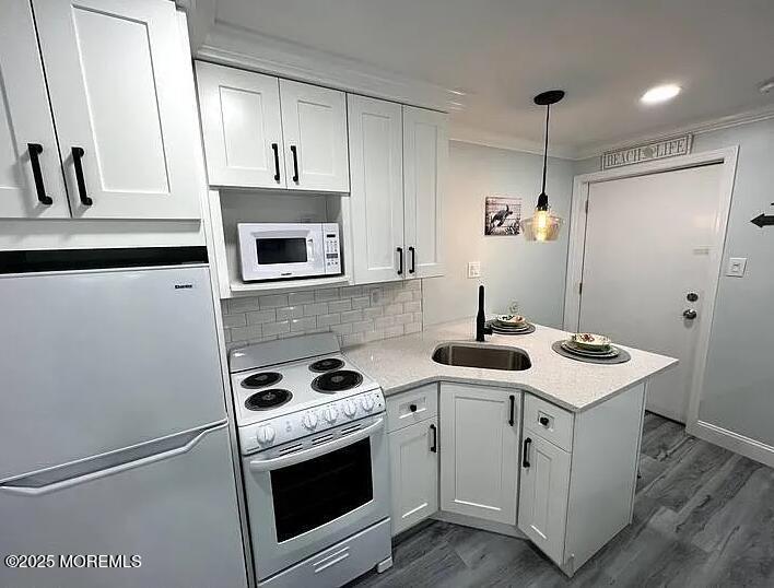 225 E Wildwood Avenue #323, Wildwood, New Jersey image 2