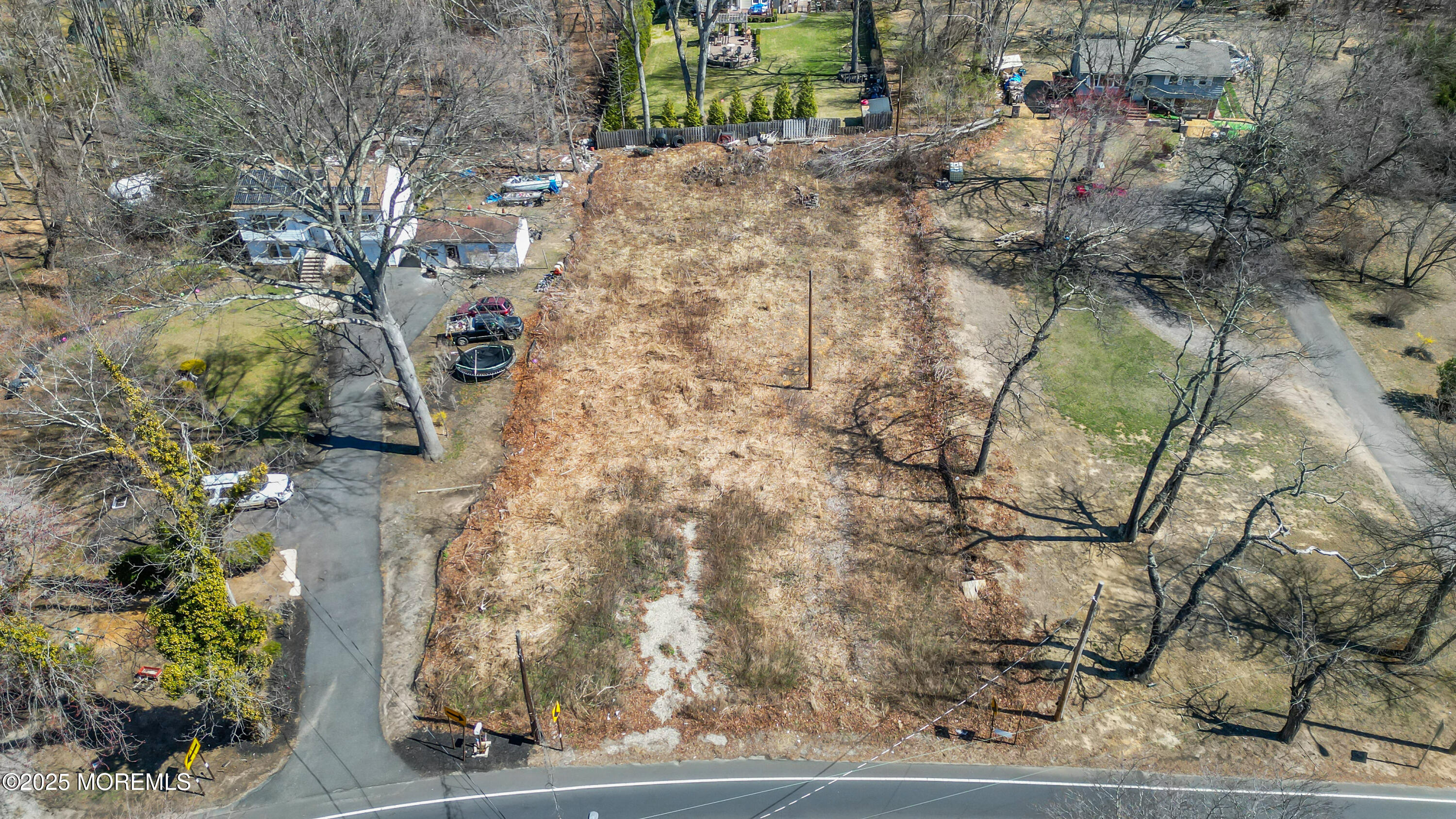 226 Smithburg Road, Manalapan, New Jersey image 2