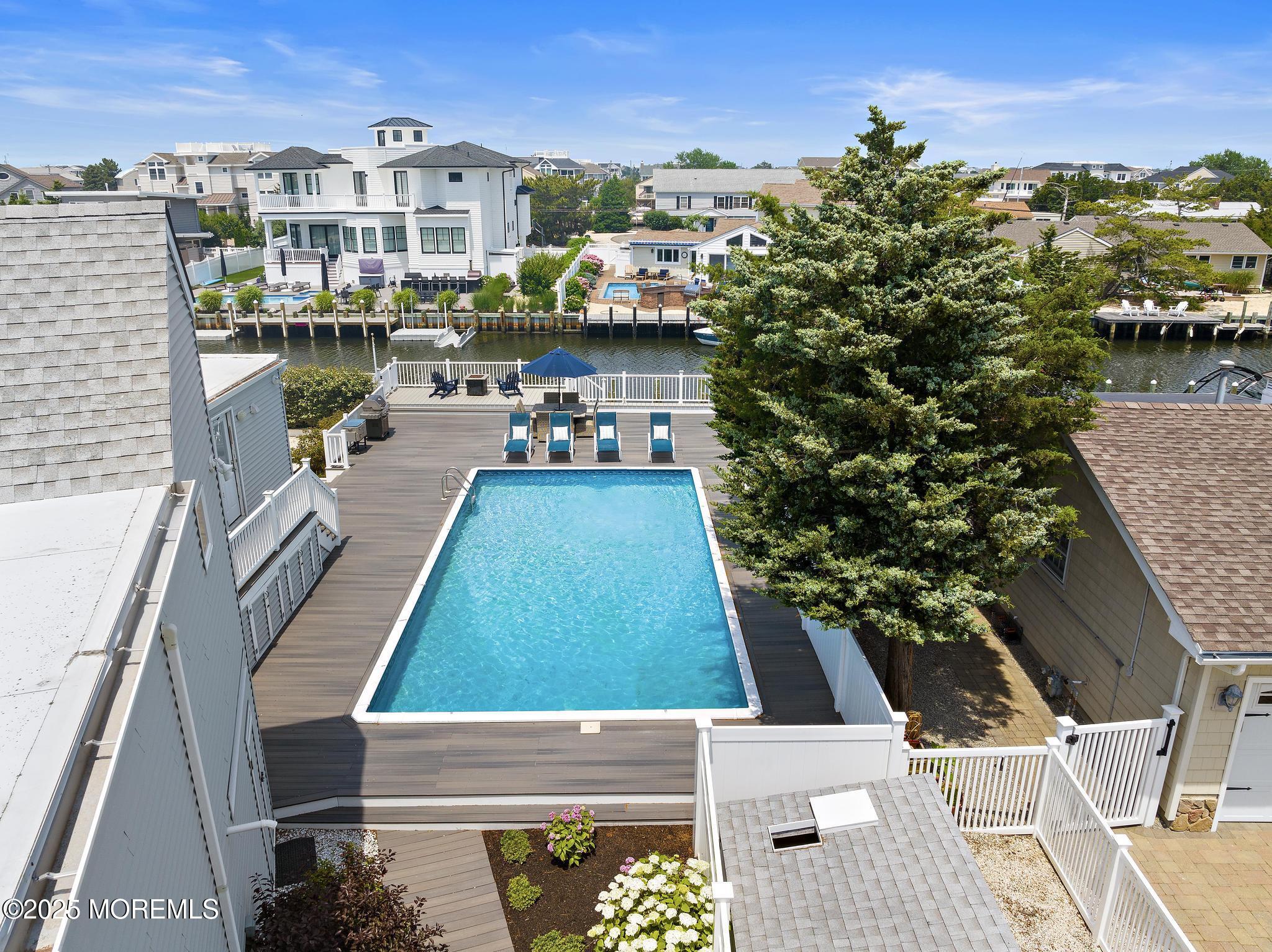 44 Harbor Lane