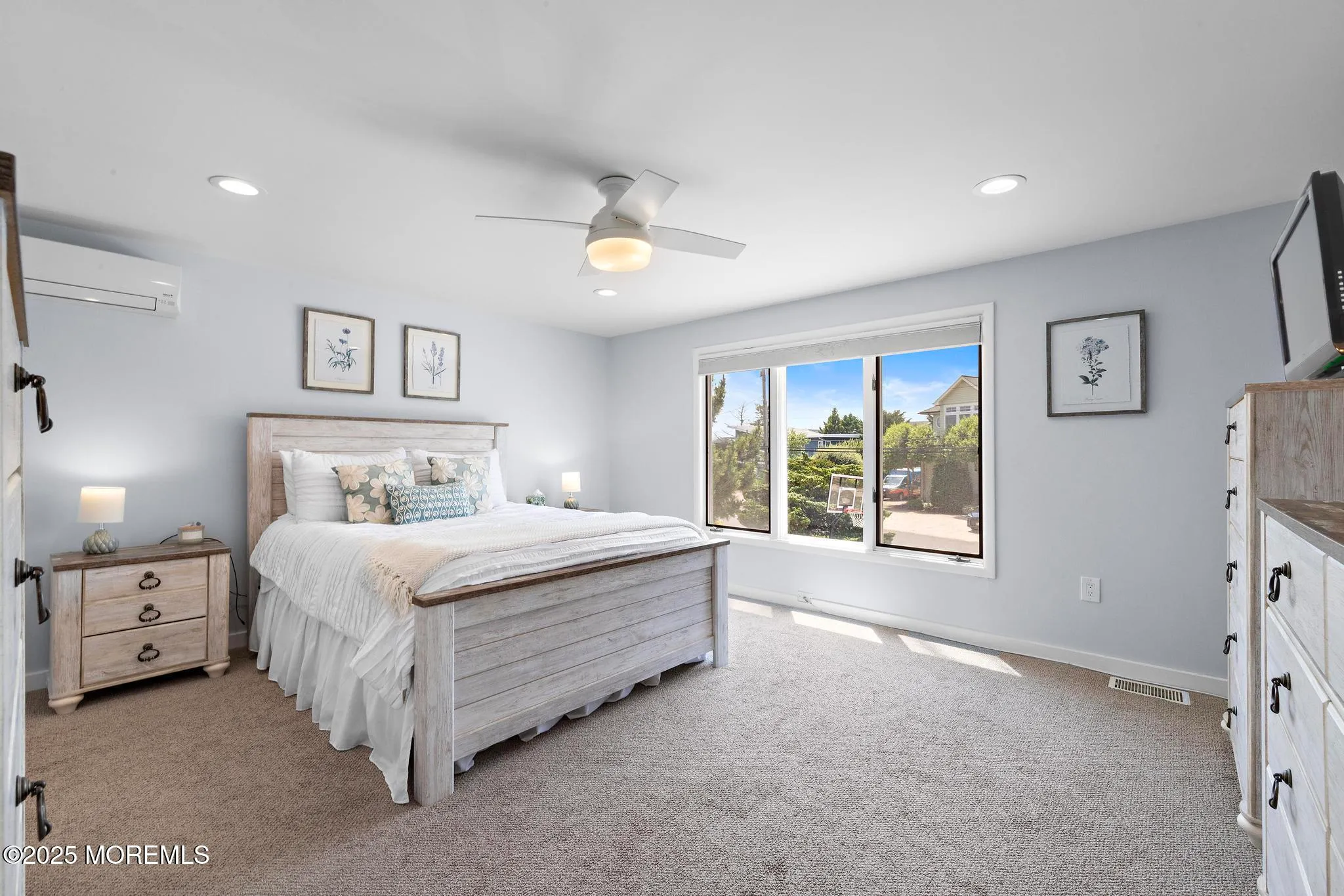 Long Beach Twp, New Jersey 08008, United States, 5 Bedrooms Bedrooms, ,3 BathroomsBathrooms,Residential,Active,159167