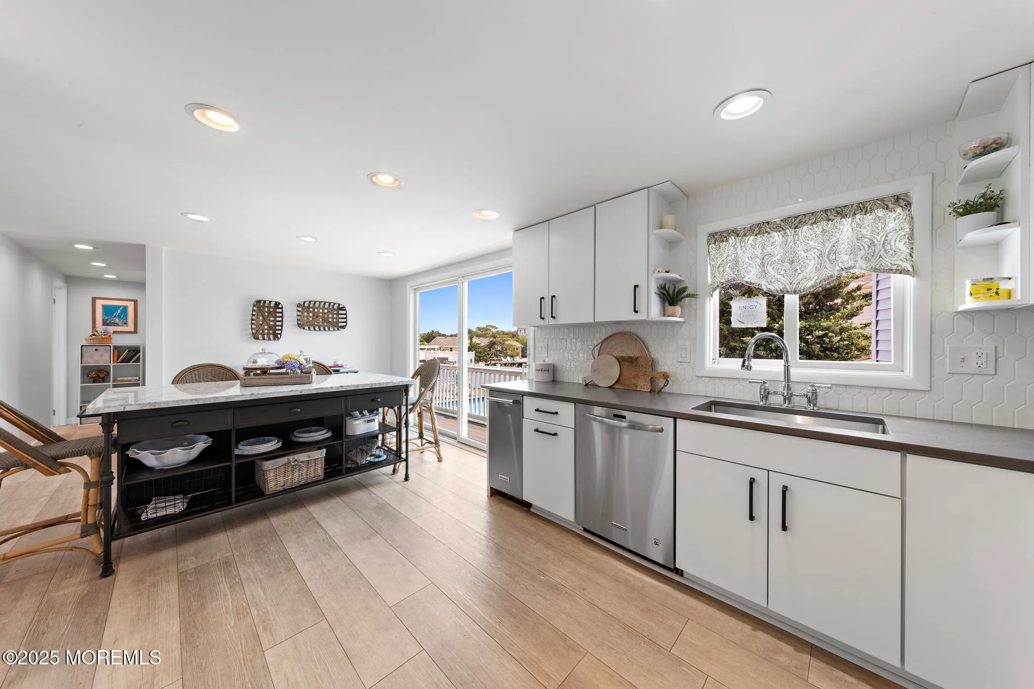 Long Beach Twp, New Jersey 08008, United States, 5 Bedrooms Bedrooms, ,3 BathroomsBathrooms,Residential,Active,159167