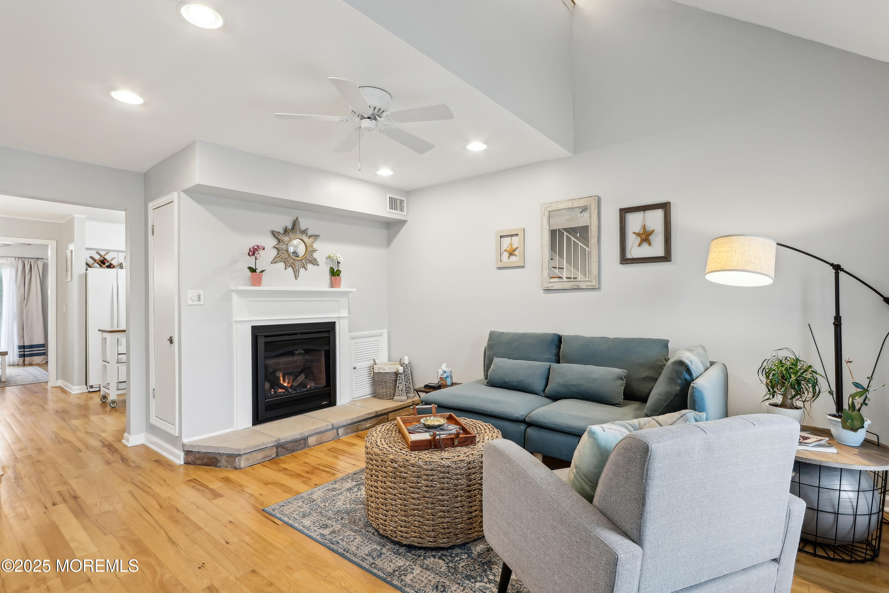 25 Meadow Avenue 30